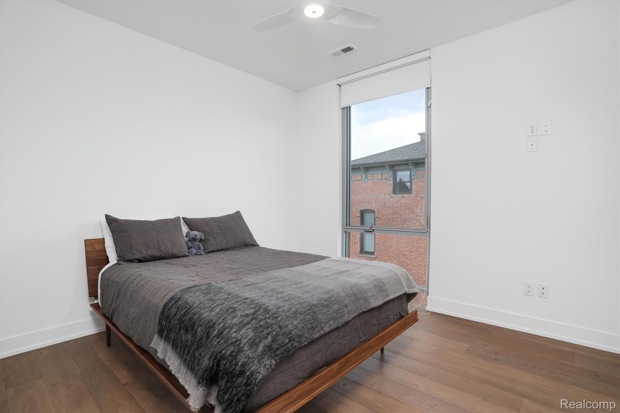 245 Alfred Street