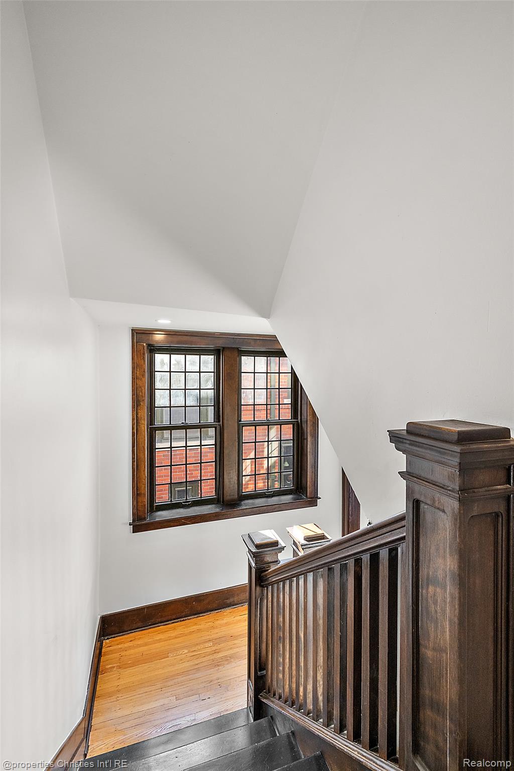 2915 Seminole Street