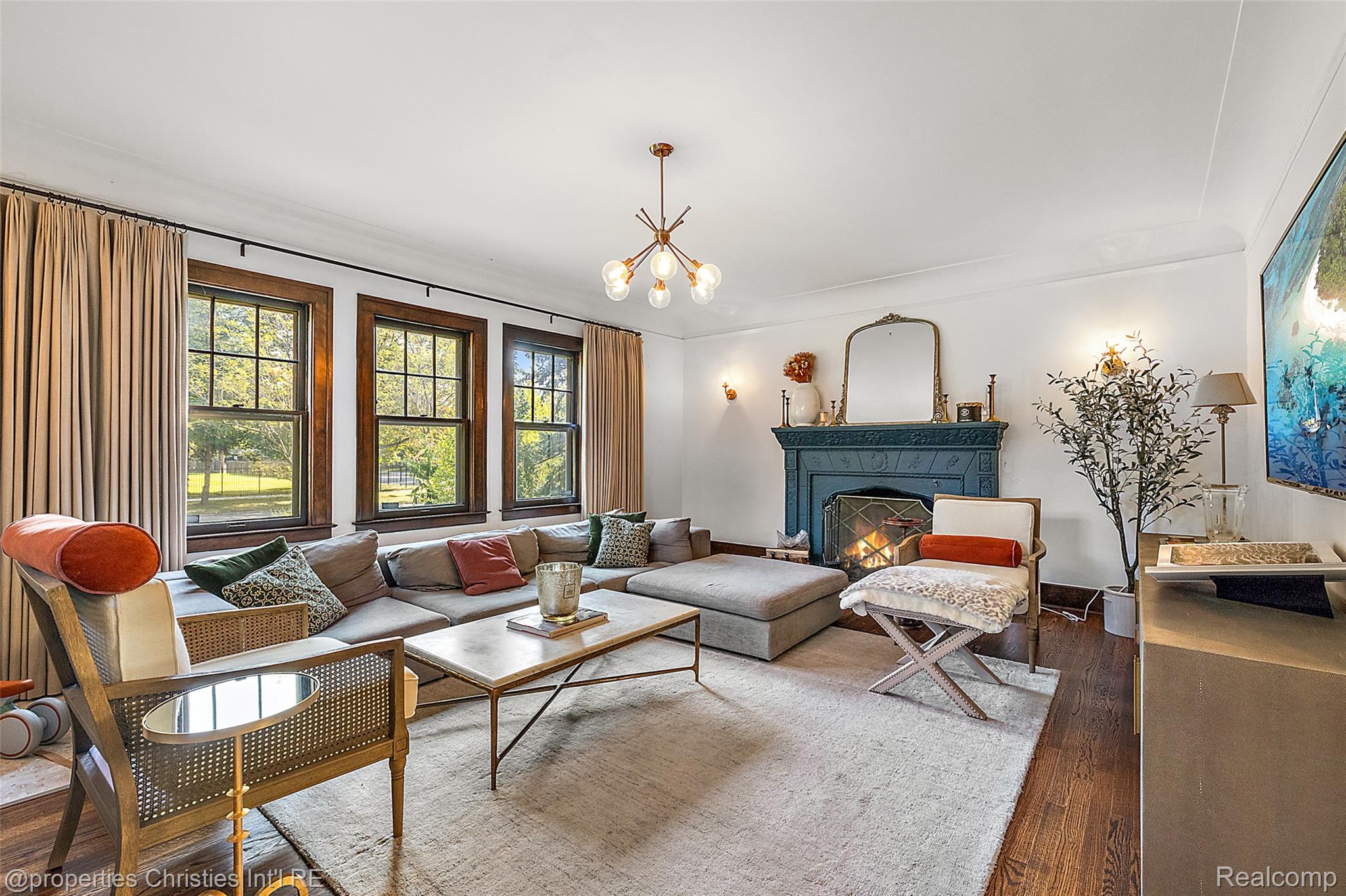 2915 Seminole Street