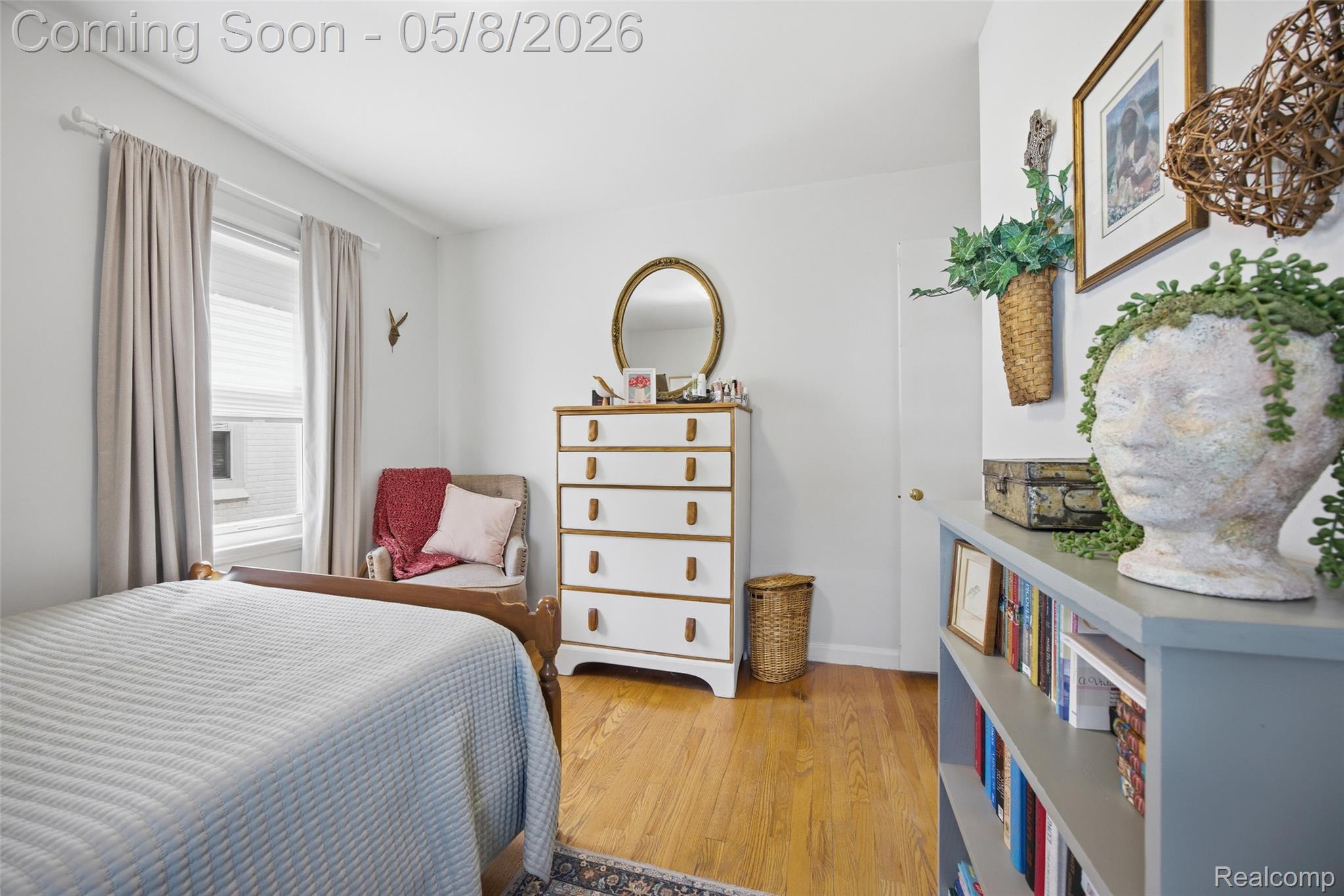13152 Superior Street