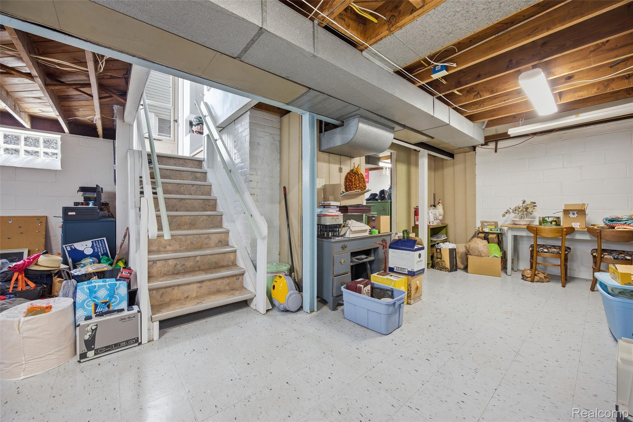 13152 Superior Street