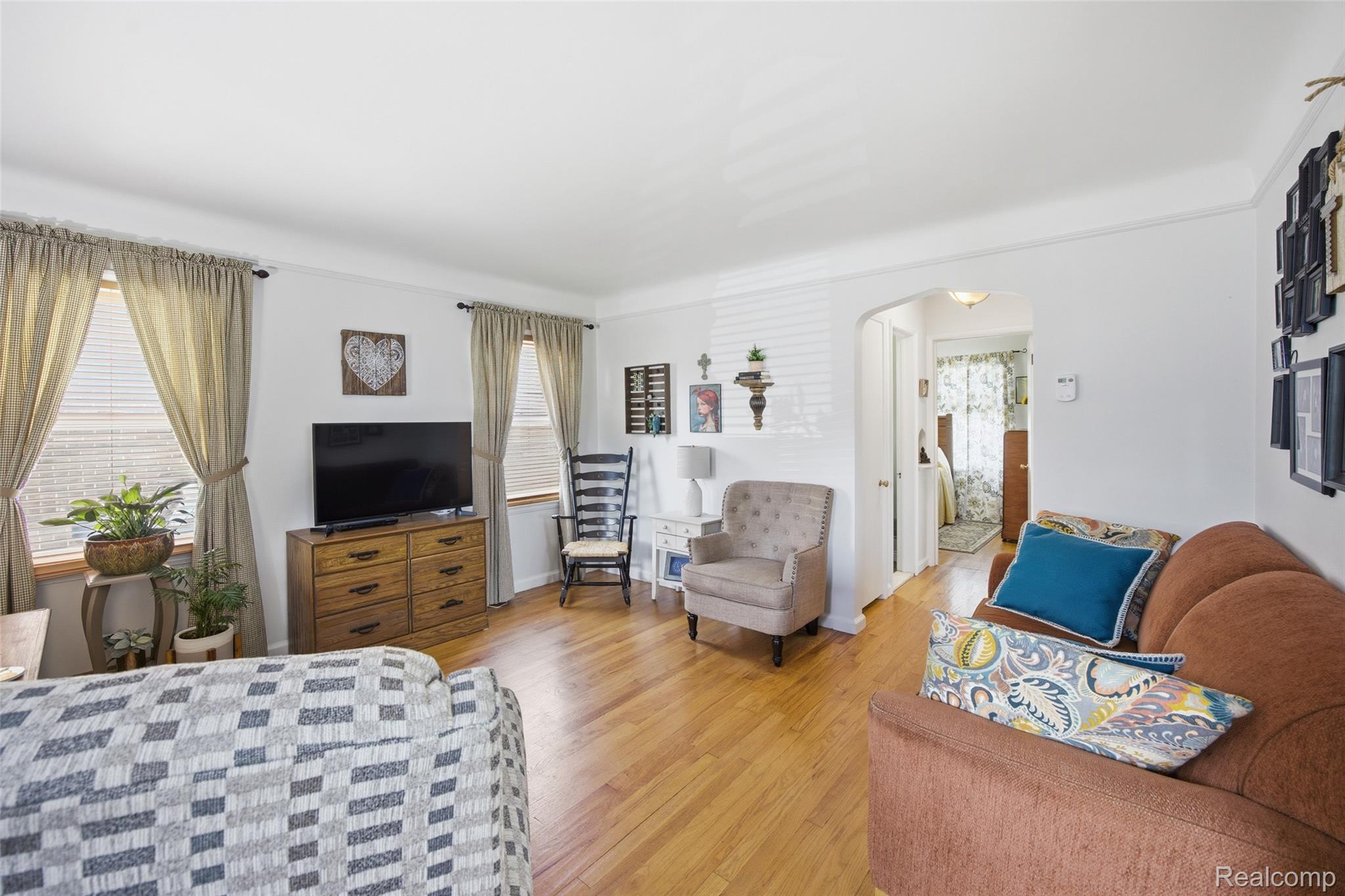13152 Superior Street