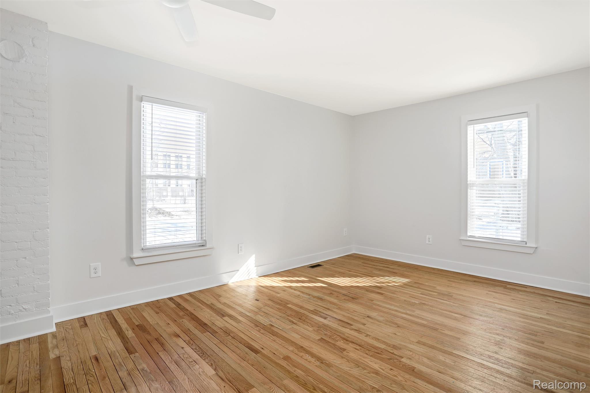 89 W Philadelphia Street 2