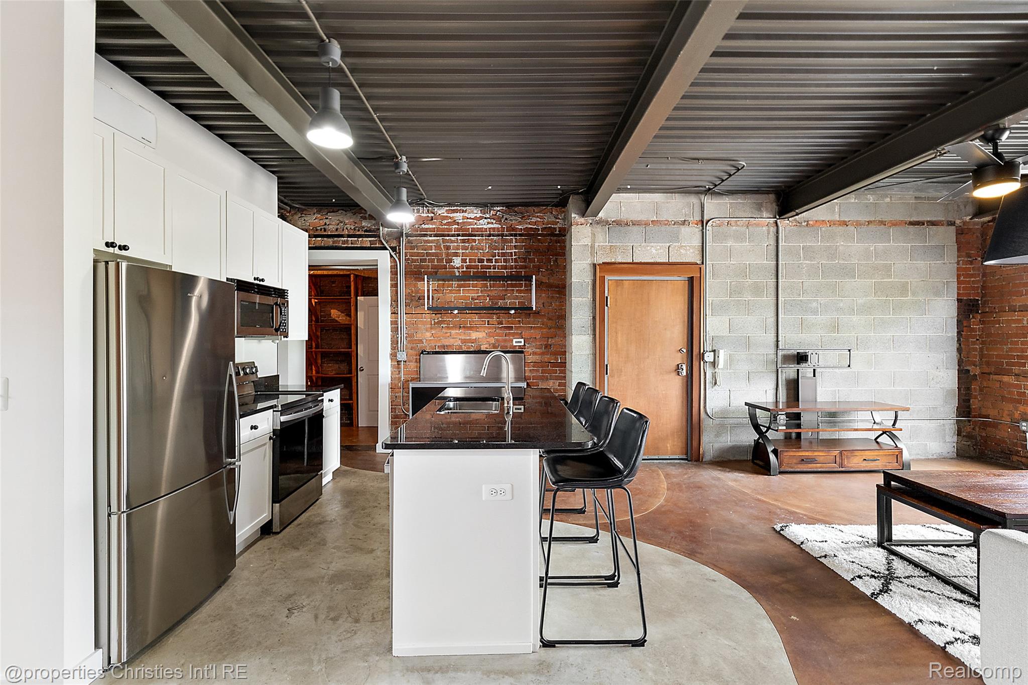 112 Watson Street 24