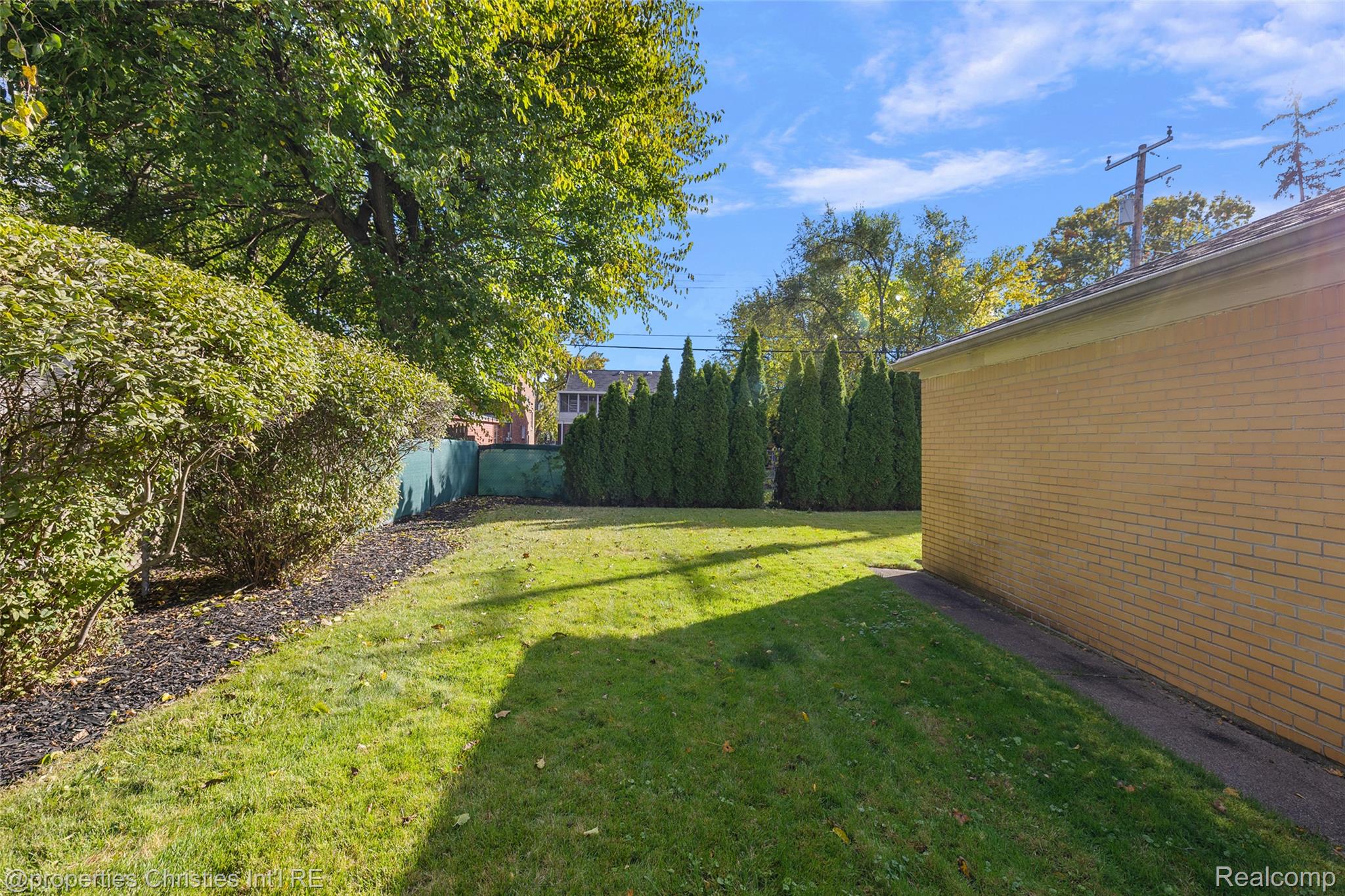4795 W West Outer Drive