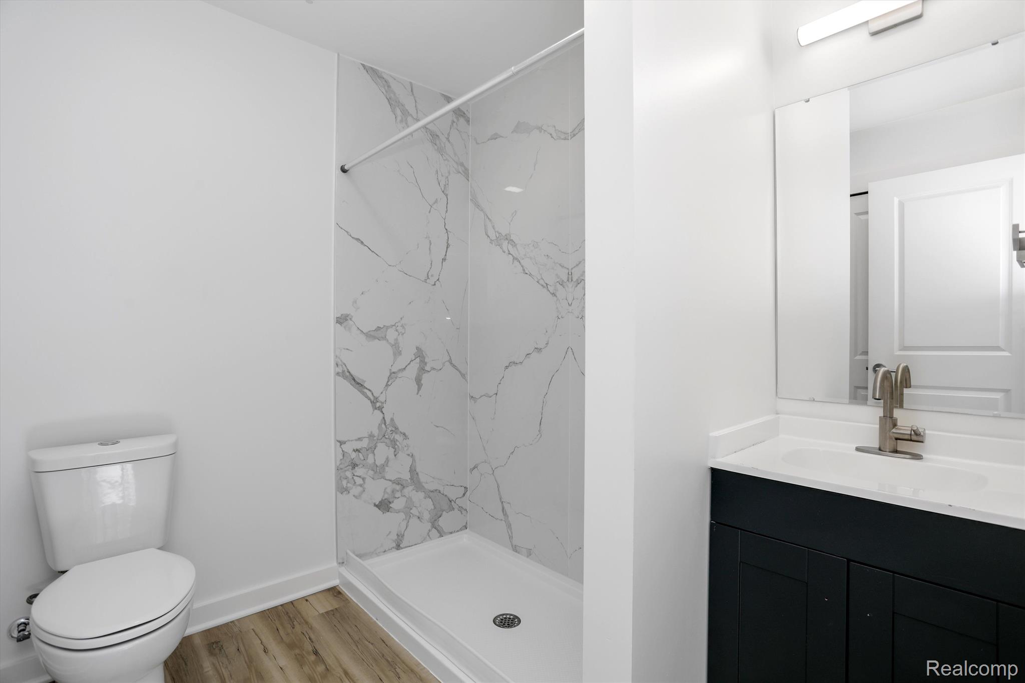 799 E Grand Boulevard Unit: 8