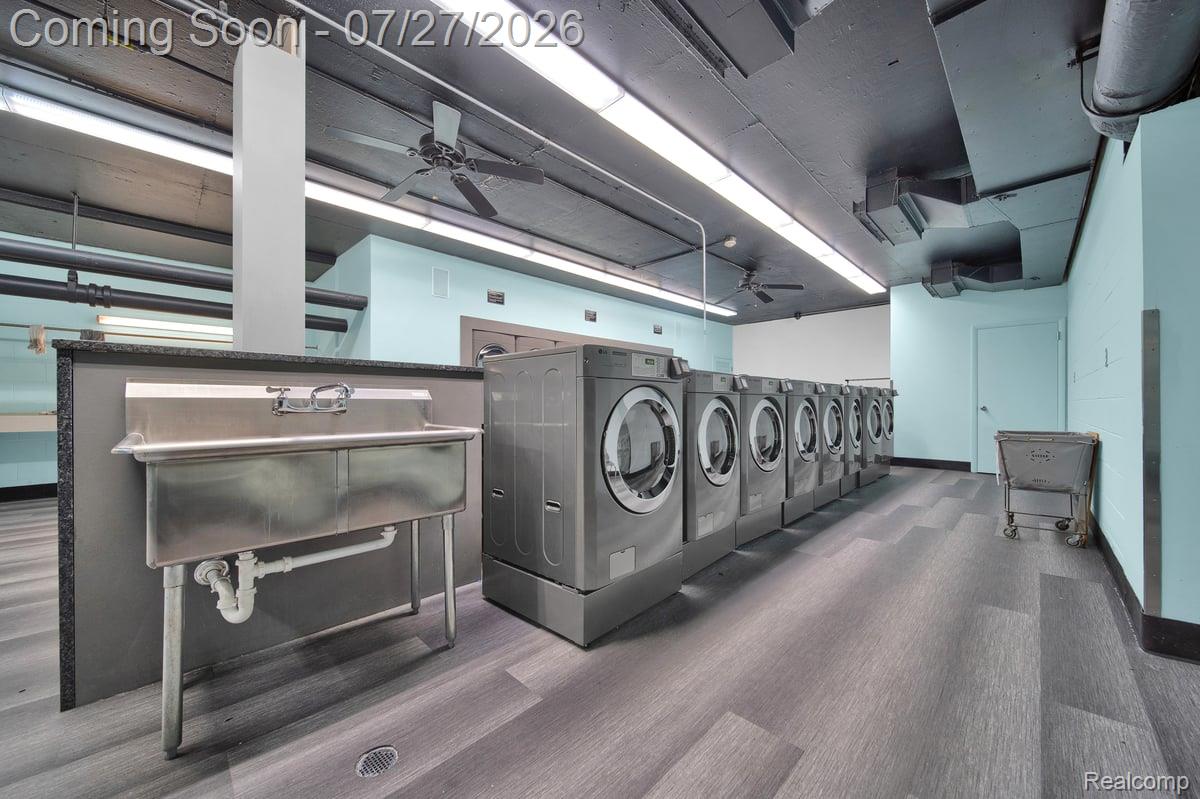 1300 E Lafayette Street Unit: 2810-12