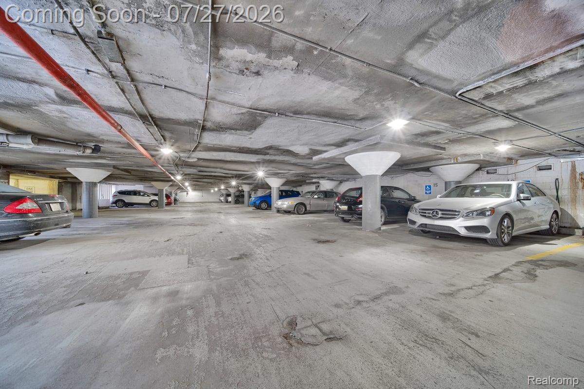 1300 E Lafayette Street Unit: 2810-12