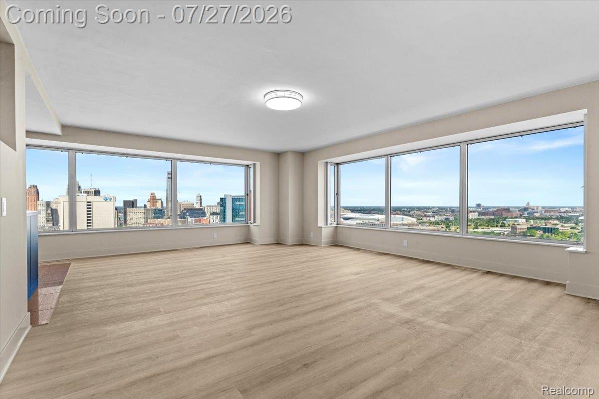 1300 E Lafayette Street Unit: 2810-12