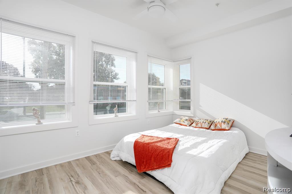 799 E Grand Boulevard Unit: 4