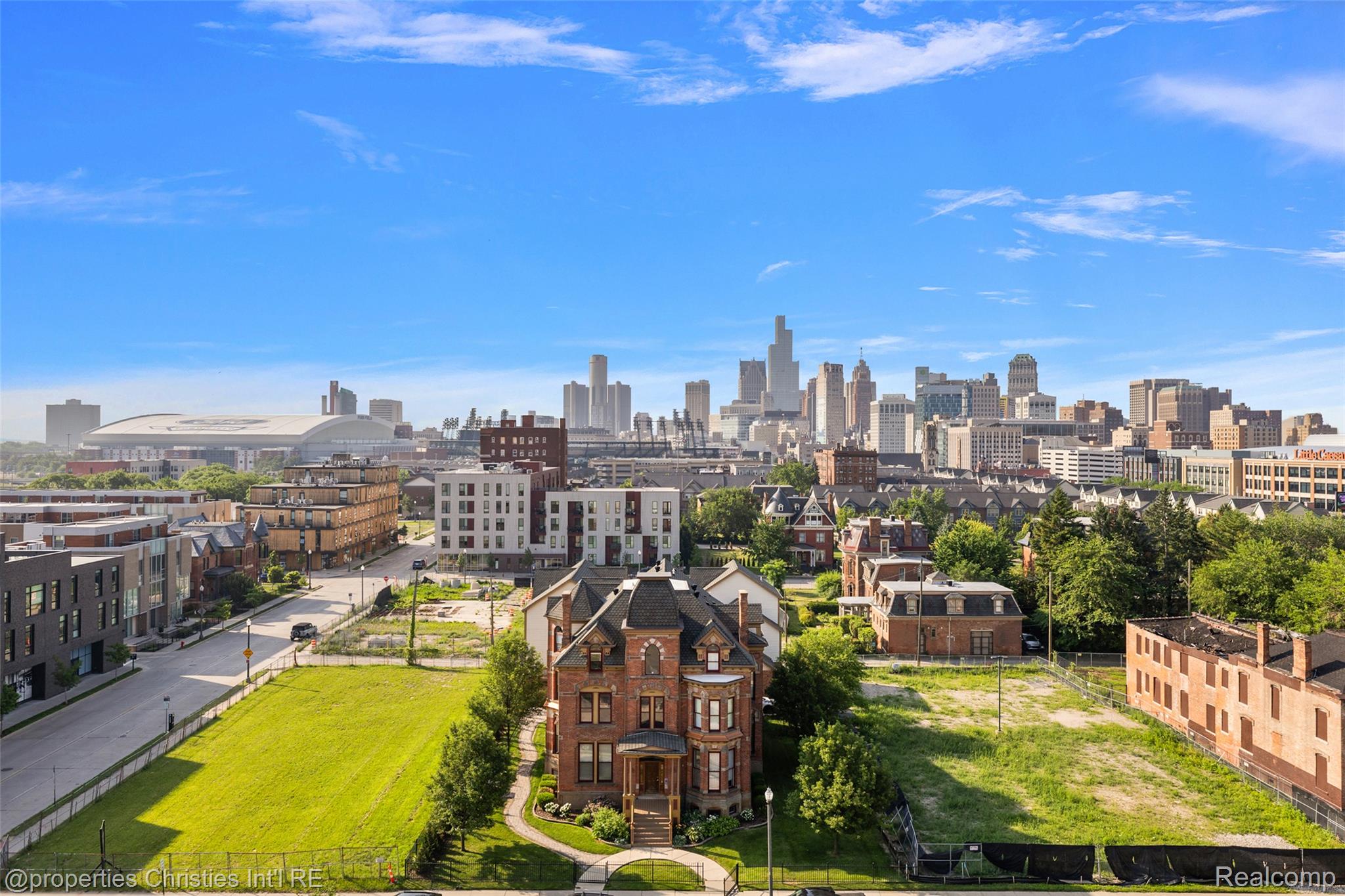 2915 John R Street Unit: 710