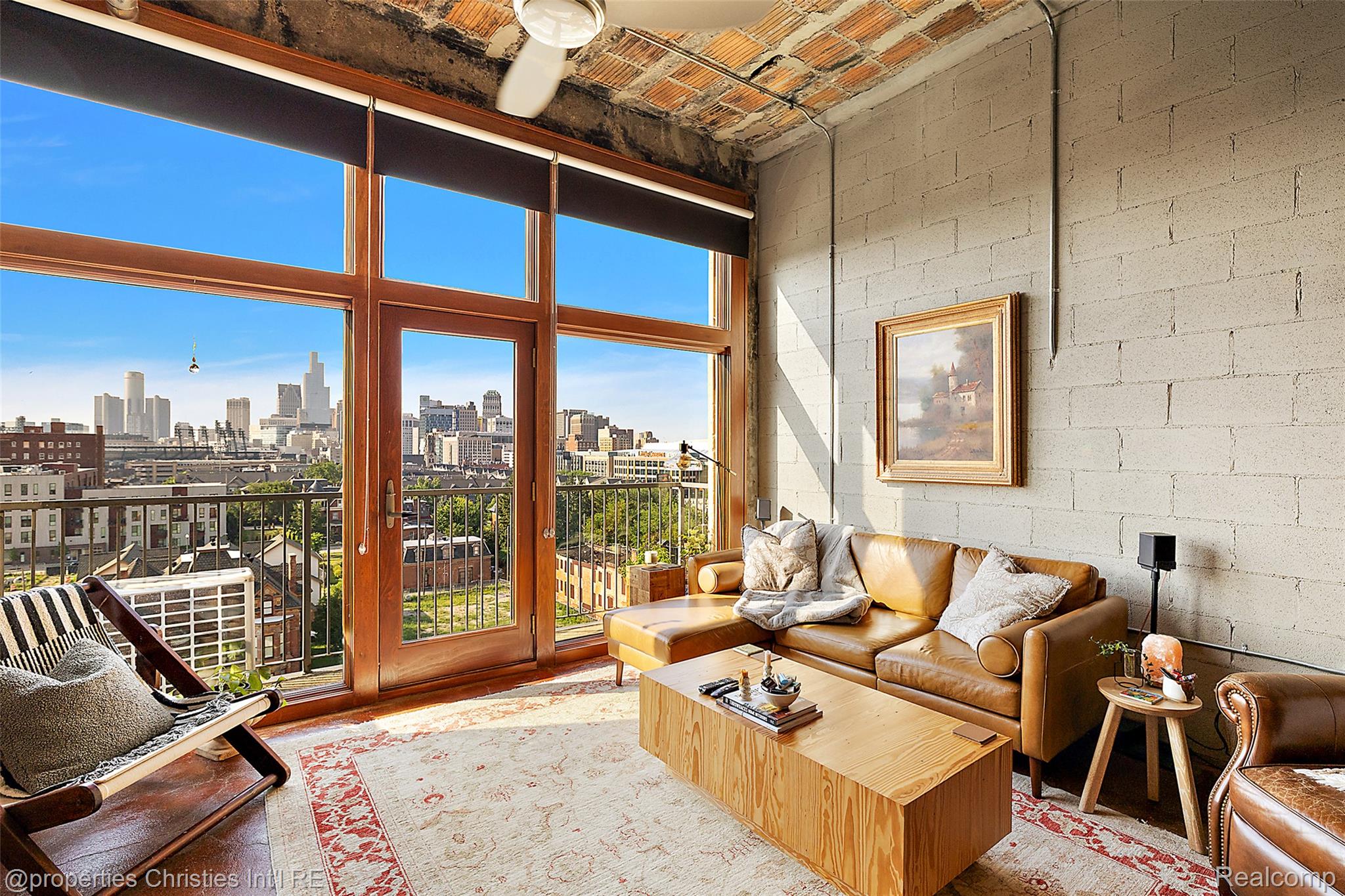 2915 John R Street Unit: 710