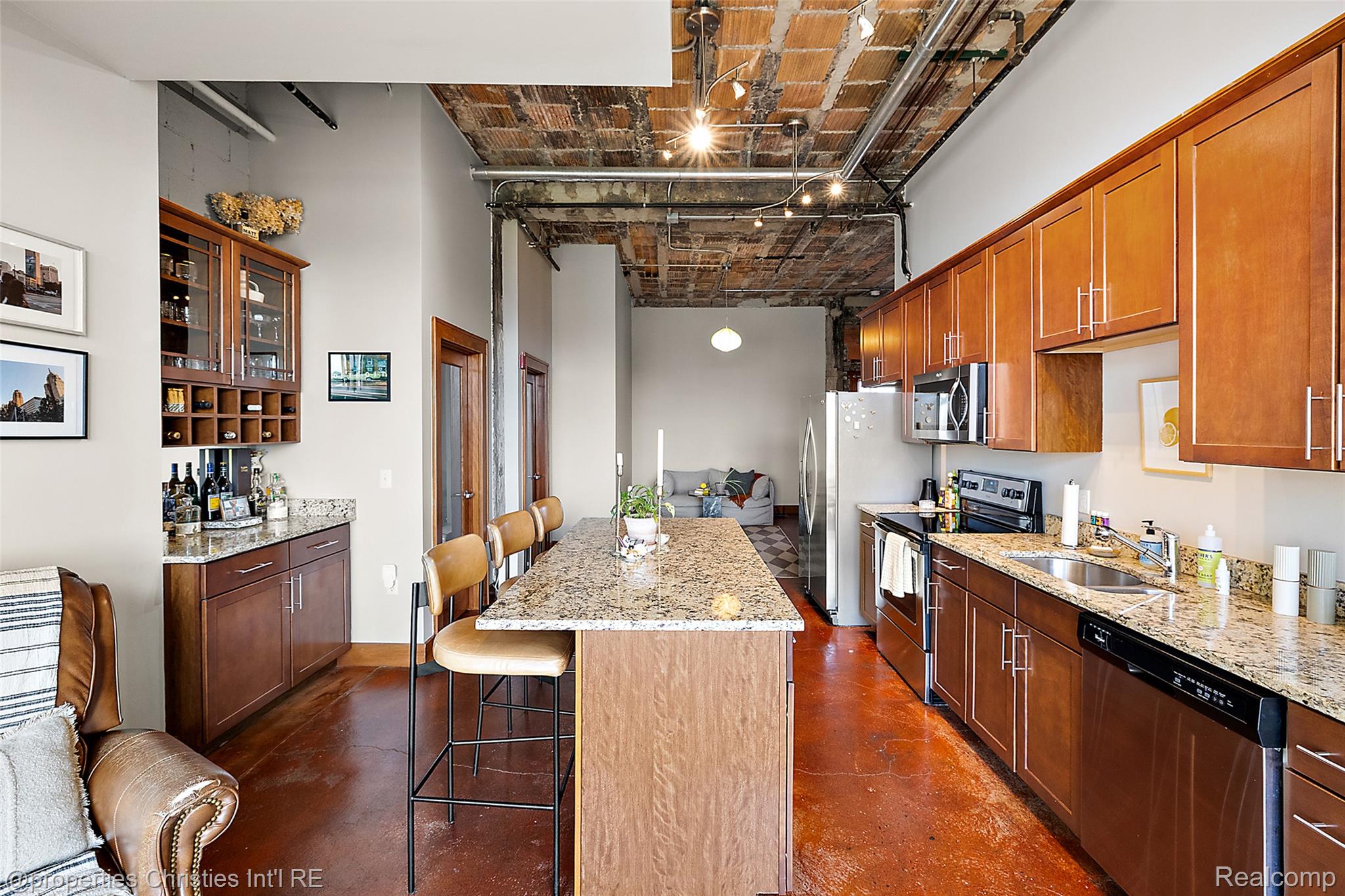 2915 John R Street Unit: 710