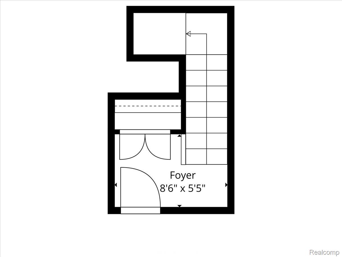 429 E Ferry Street Unit: 9