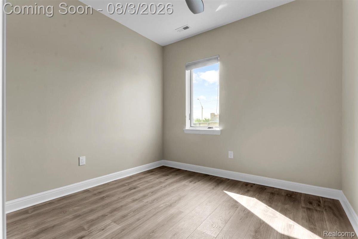 438 Selden Street Unit: 202