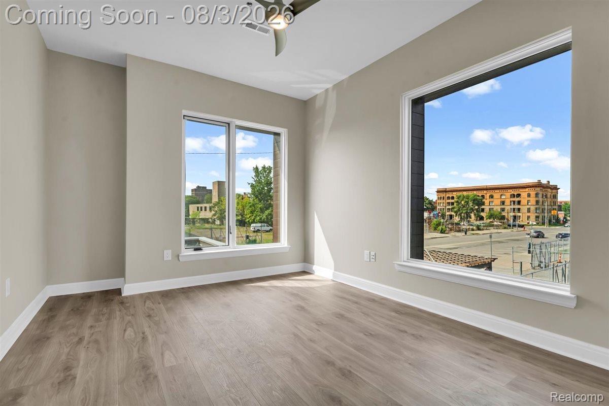 438 Selden Street Unit: 202