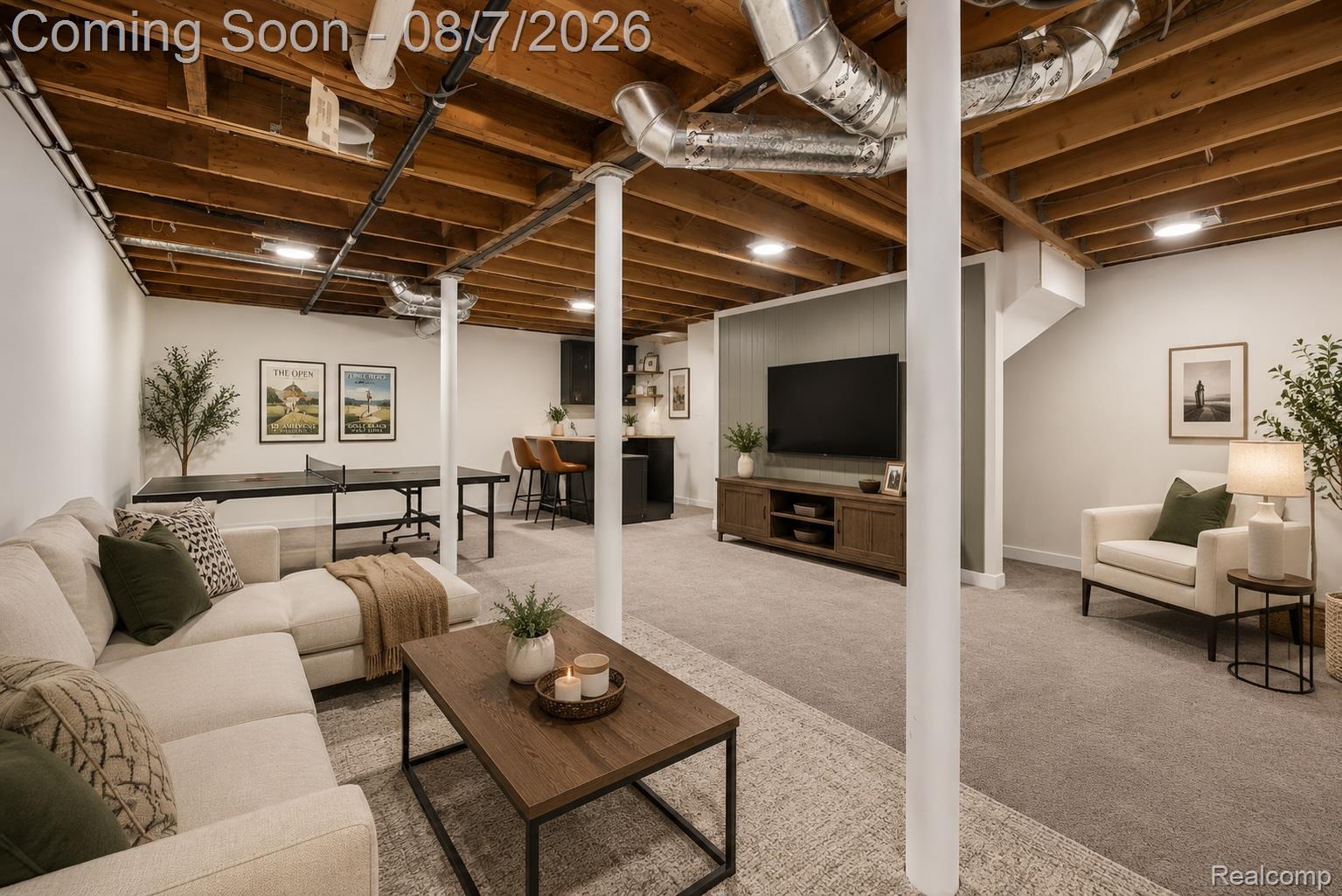 705 E Farnum Avenue