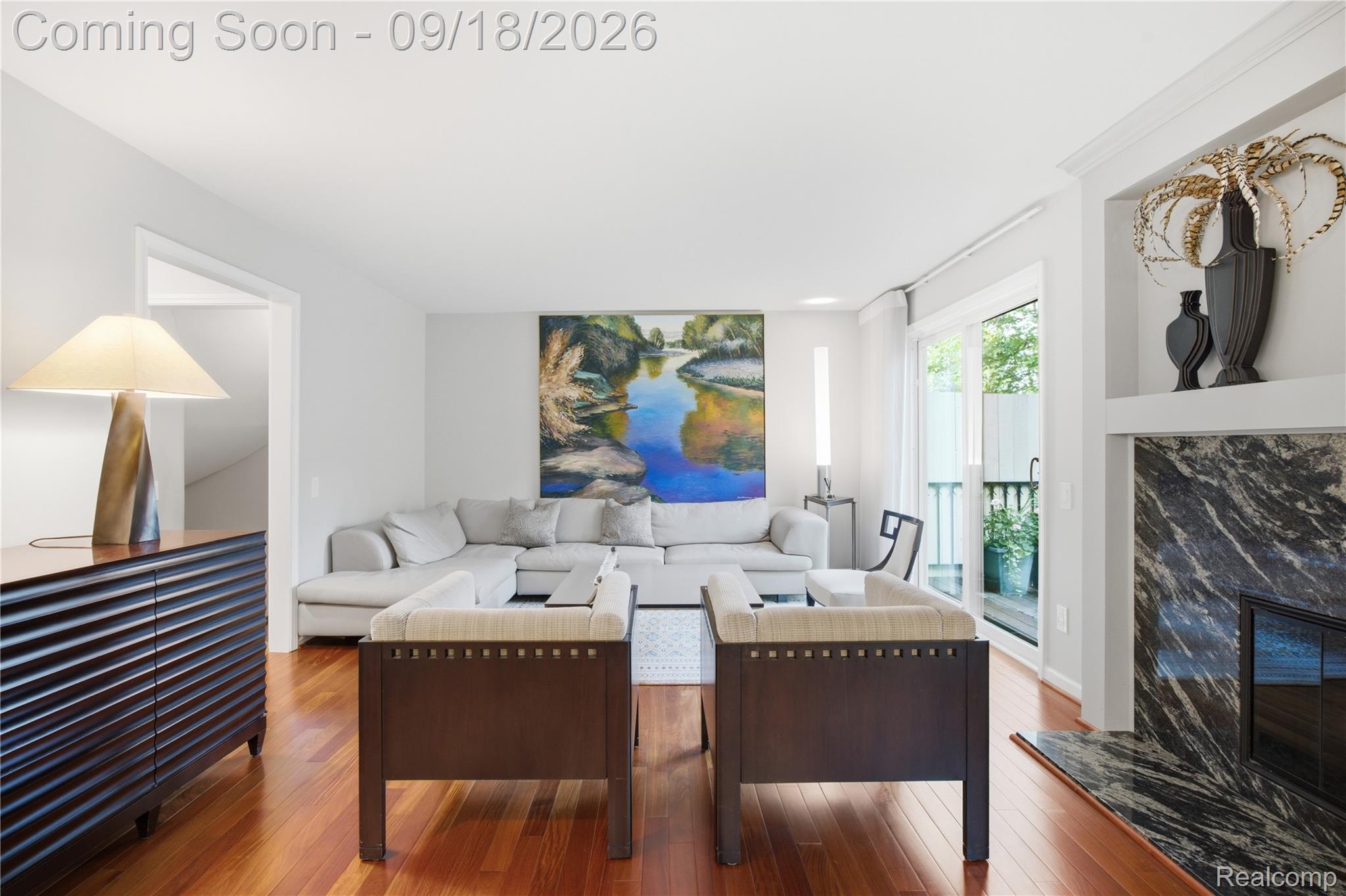 1123 Ivyglen Circle