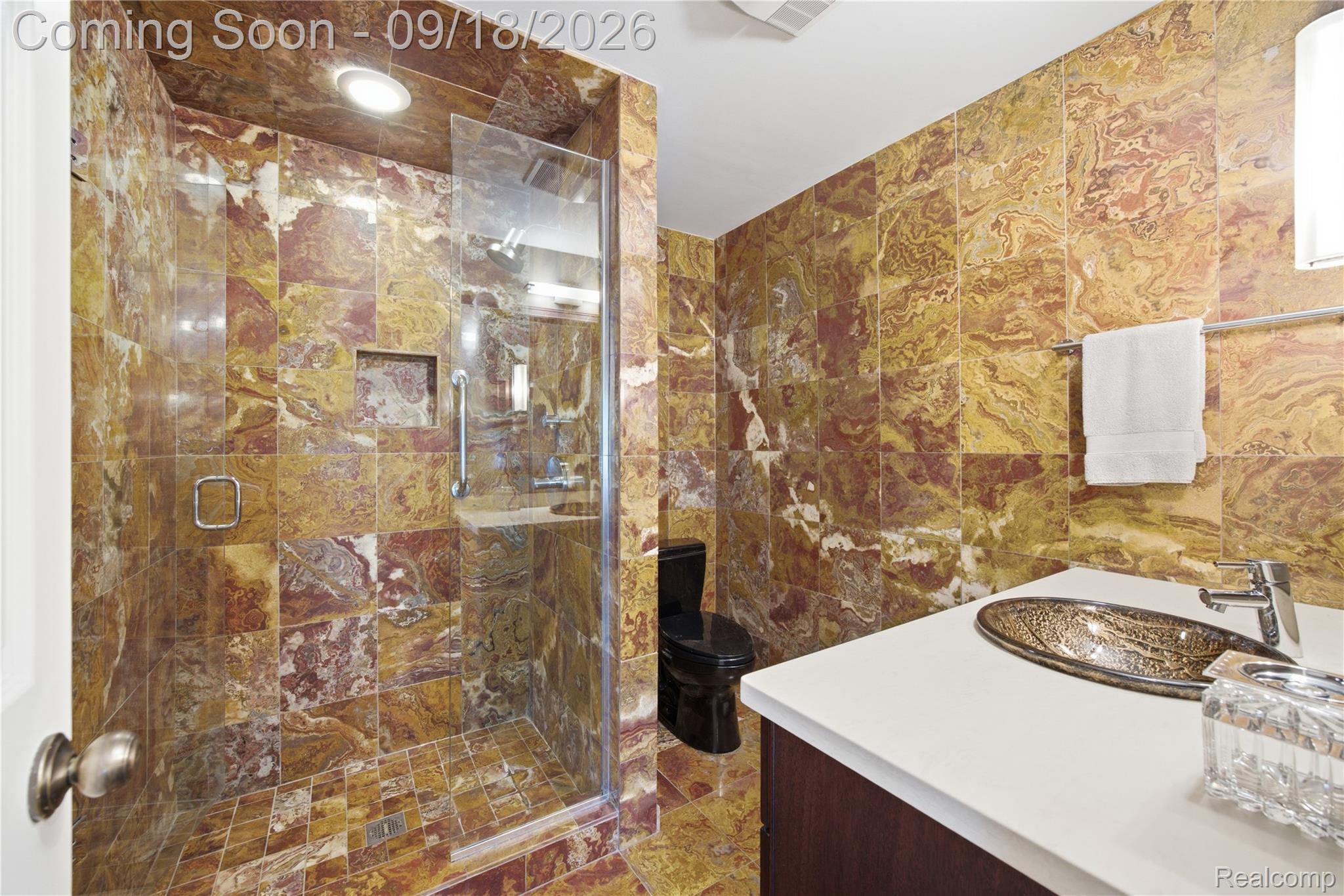 1123 Ivyglen Circle