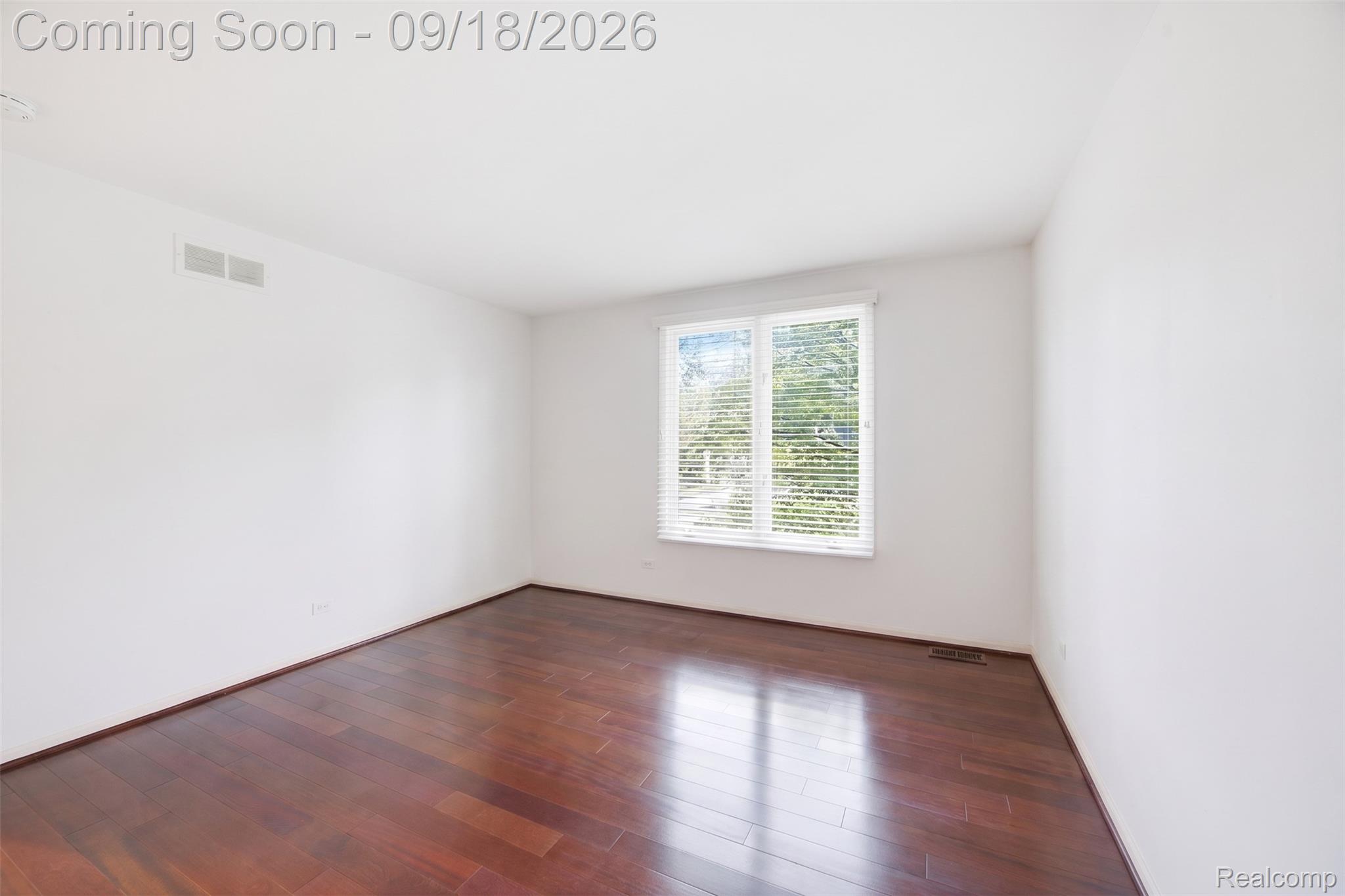 1123 Ivyglen Circle