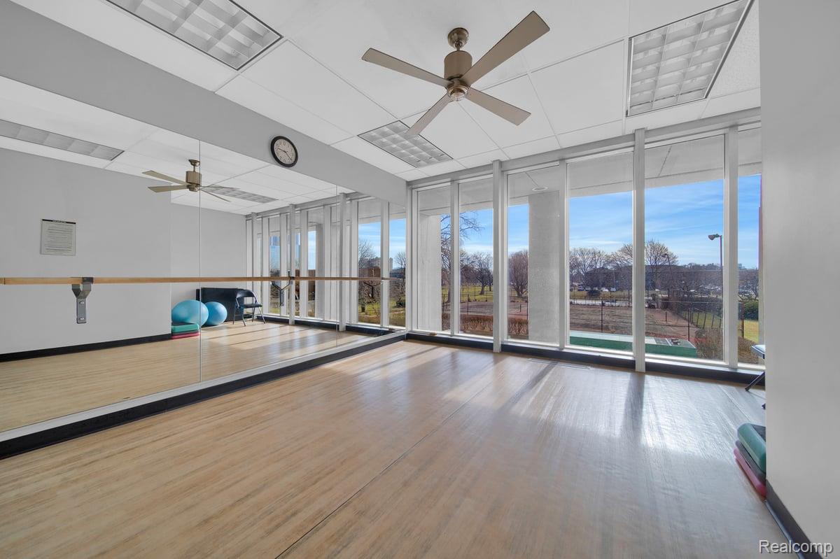 1300 E Lafayette Street Unit: 2810-12
