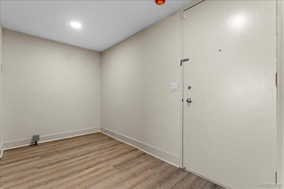1300 E Lafayette Street Unit: 2810-12