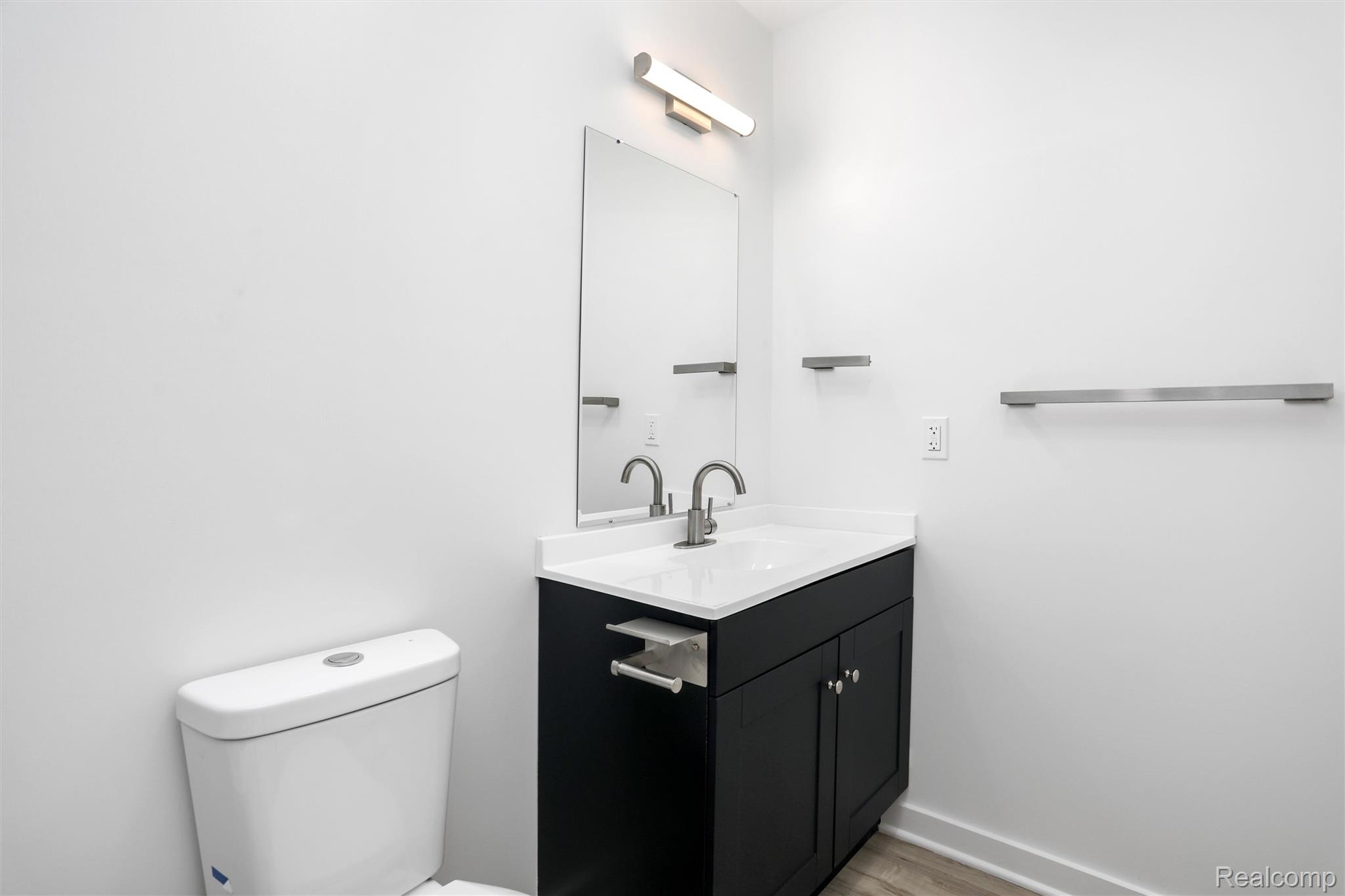 799 East Grand Boulevard Unit: 9