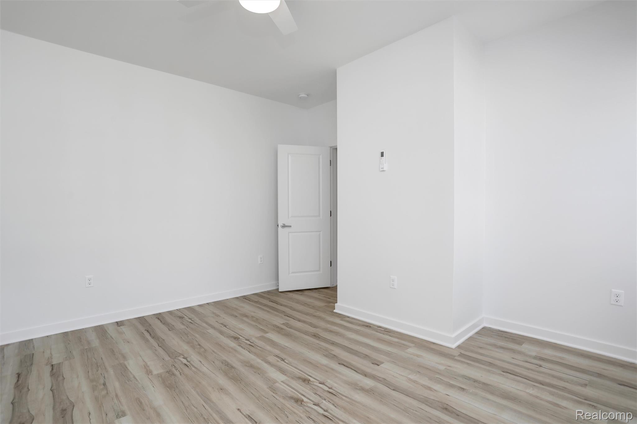 799 East Grand Boulevard Unit: 9