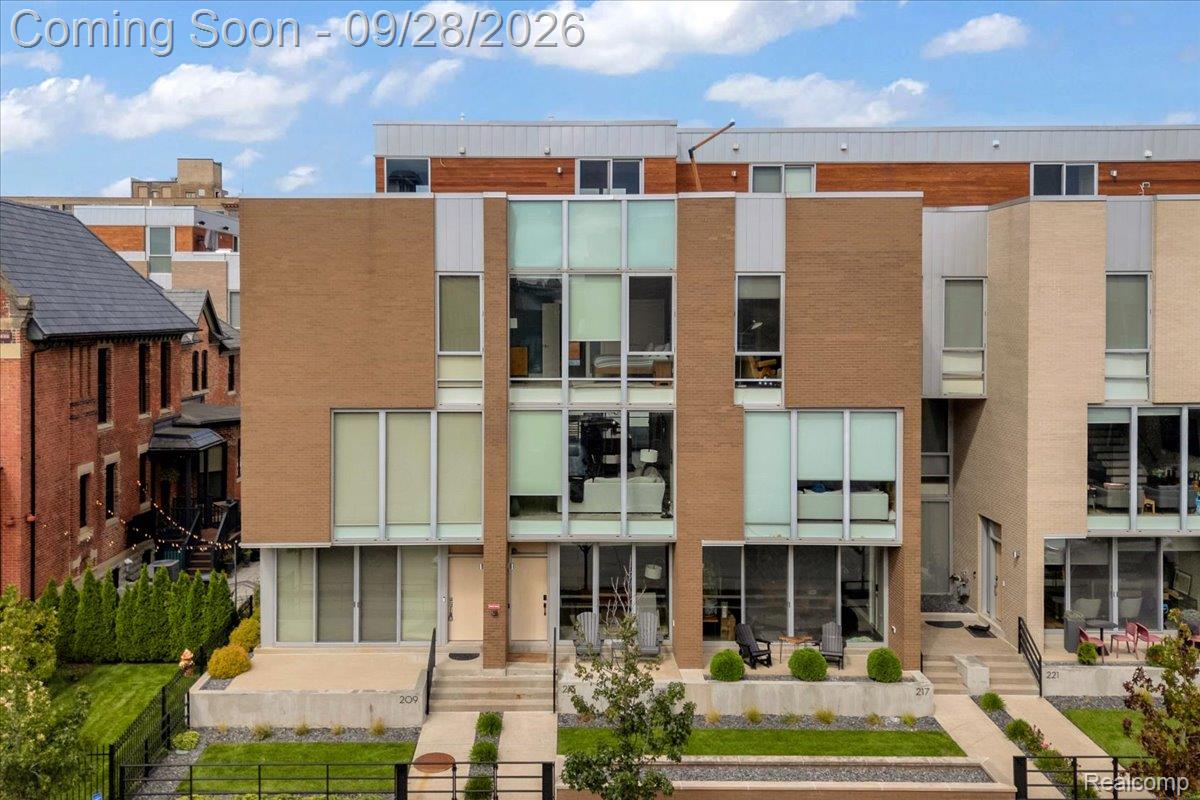 213 Alfred Street