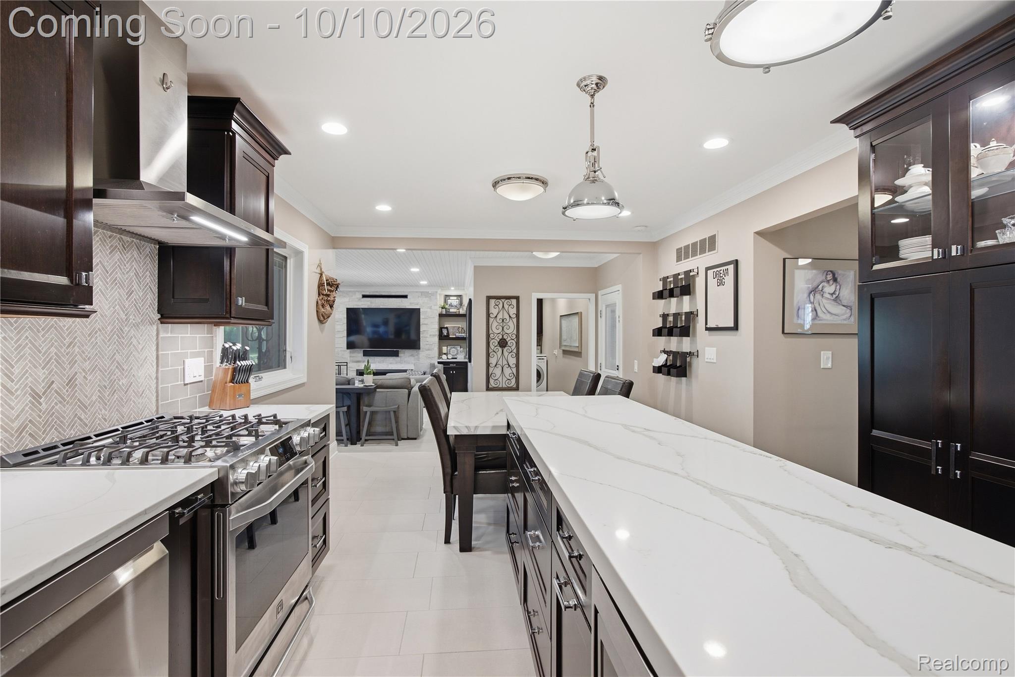 2263 Chippenham