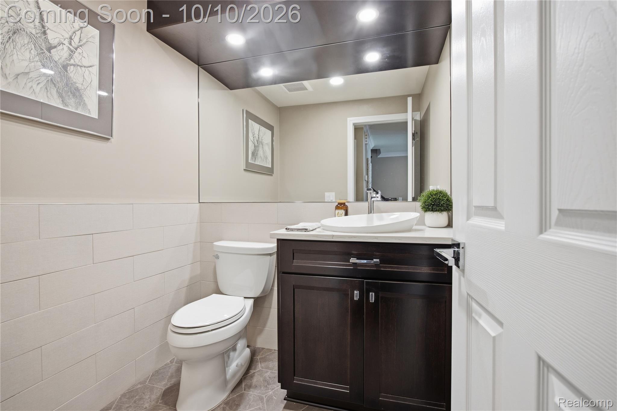 2263 Chippenham