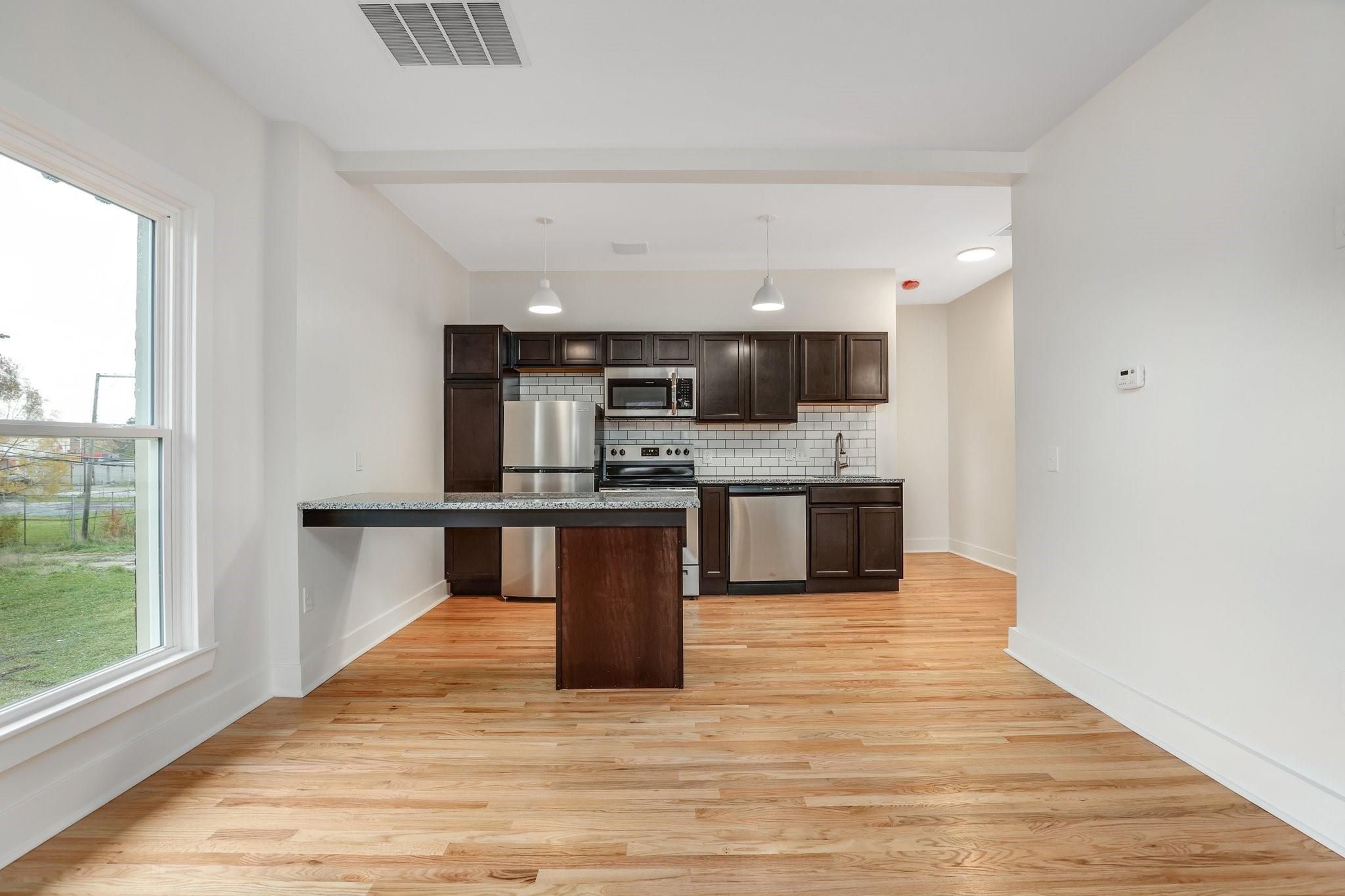 89 W Philadelphia Street Unit: 5