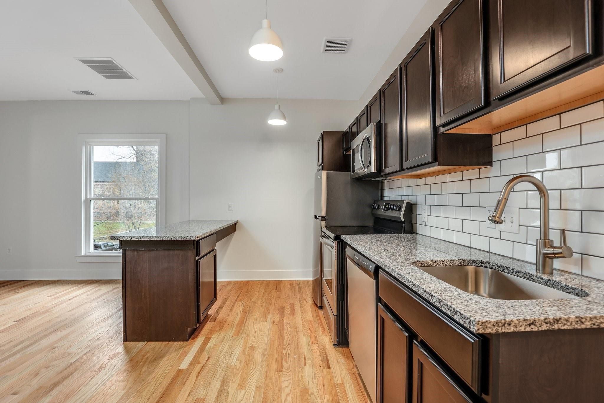 89 W Philadelphia Street Unit: 5