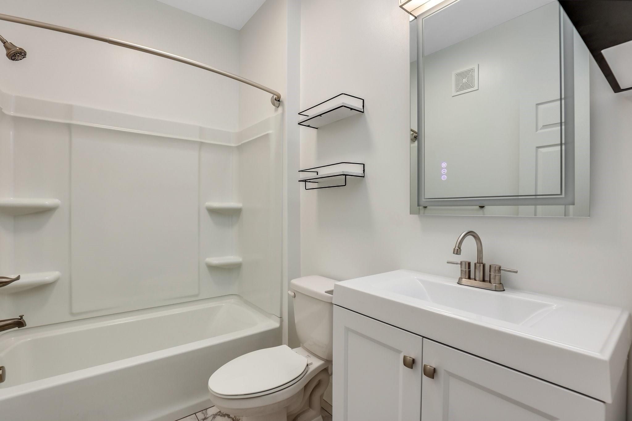 89 W Philadelphia Street Unit: 5