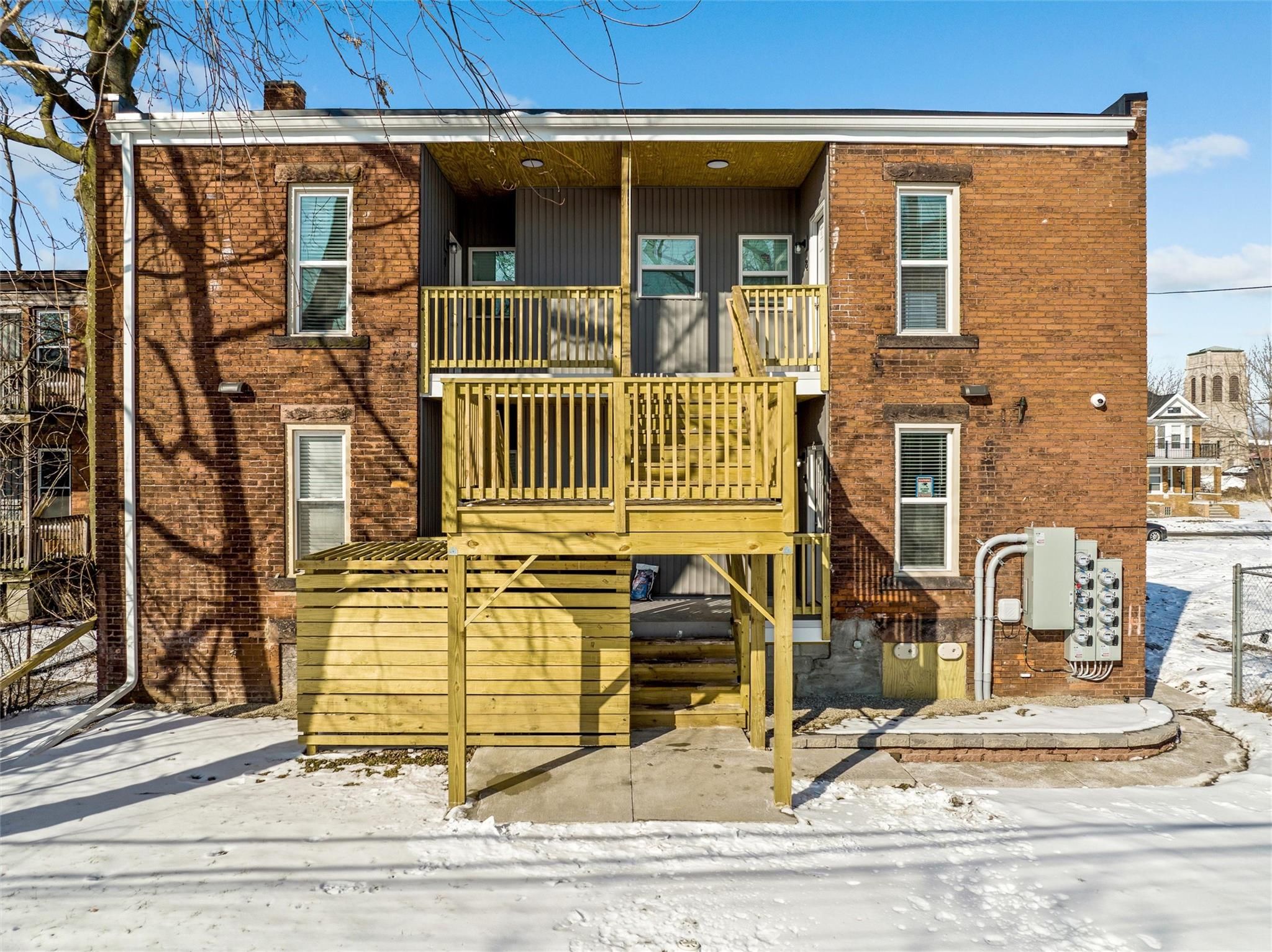 89 W Philadelphia Street Unit: 7