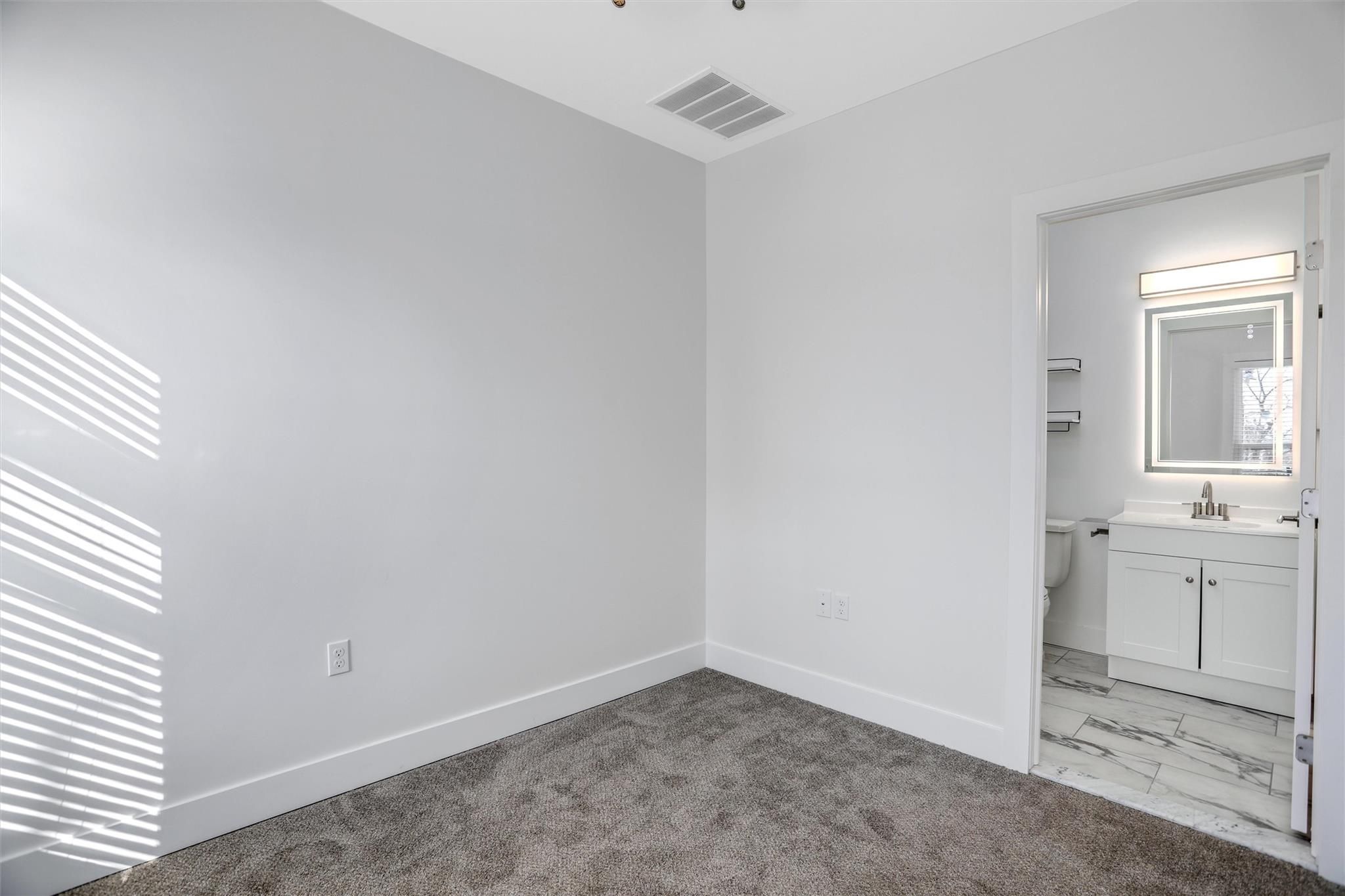 89 W Philadelphia Street Unit: 7