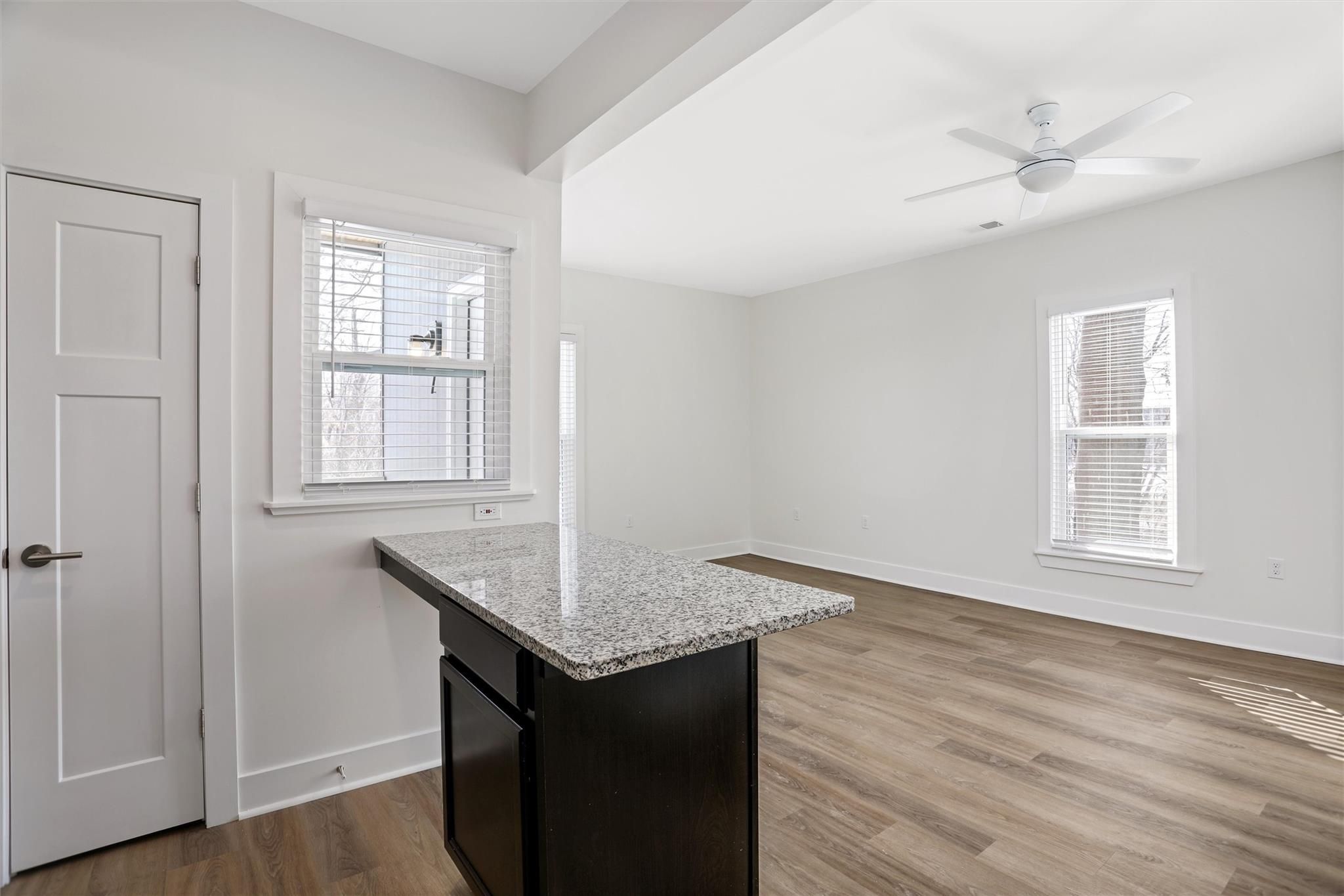 89 W Philadelphia Street Unit: 7