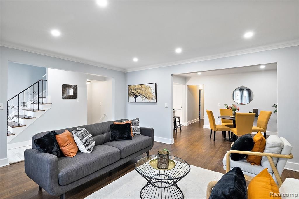 17606 SANTA ROSA Drive