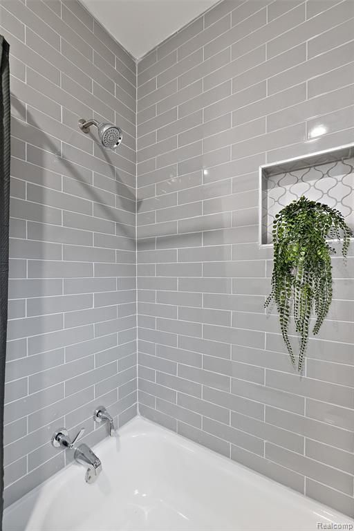 17606 SANTA ROSA Drive