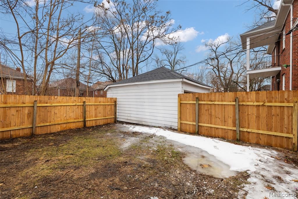 17606 SANTA ROSA Drive