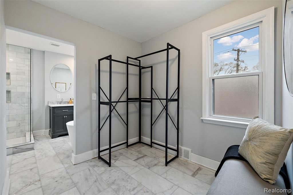 17606 SANTA ROSA Drive