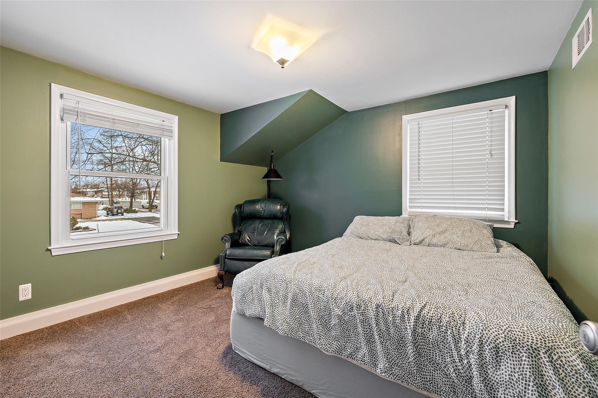 27815 KENDALLWOOD Drive