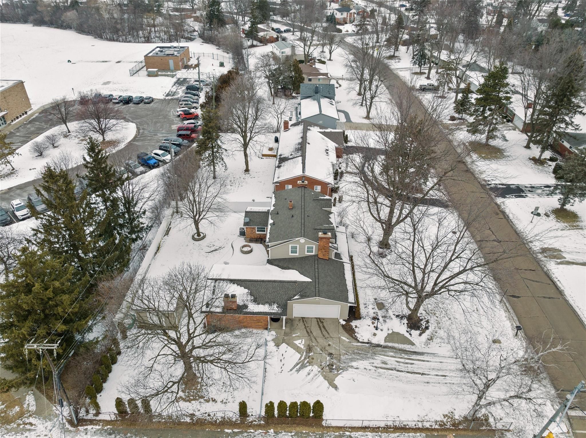 27815 KENDALLWOOD Drive