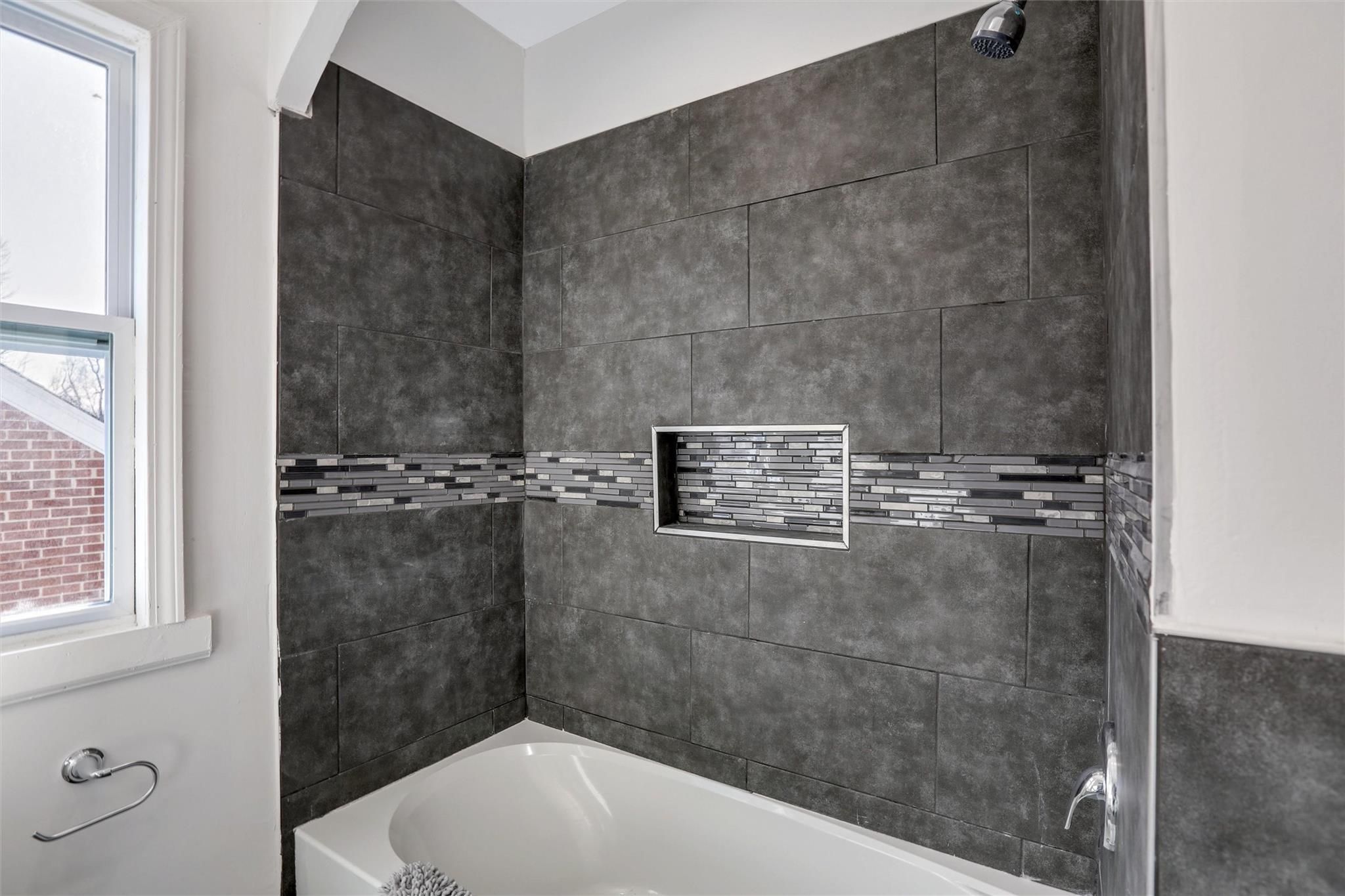 4417 DEVONSHIRE Road