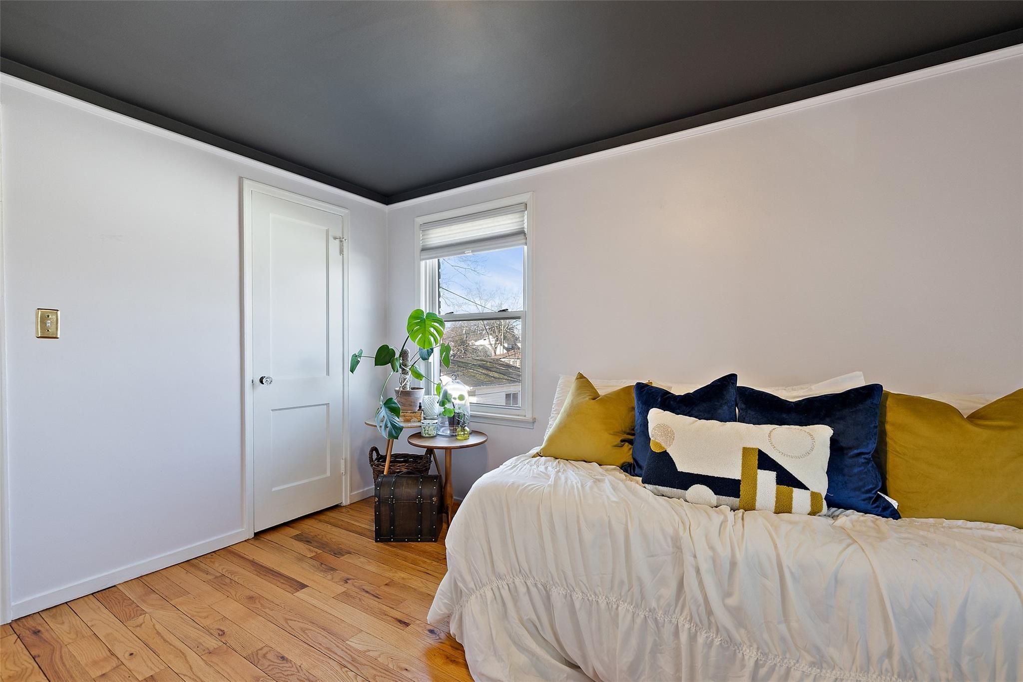 19217 LINVILLE Street