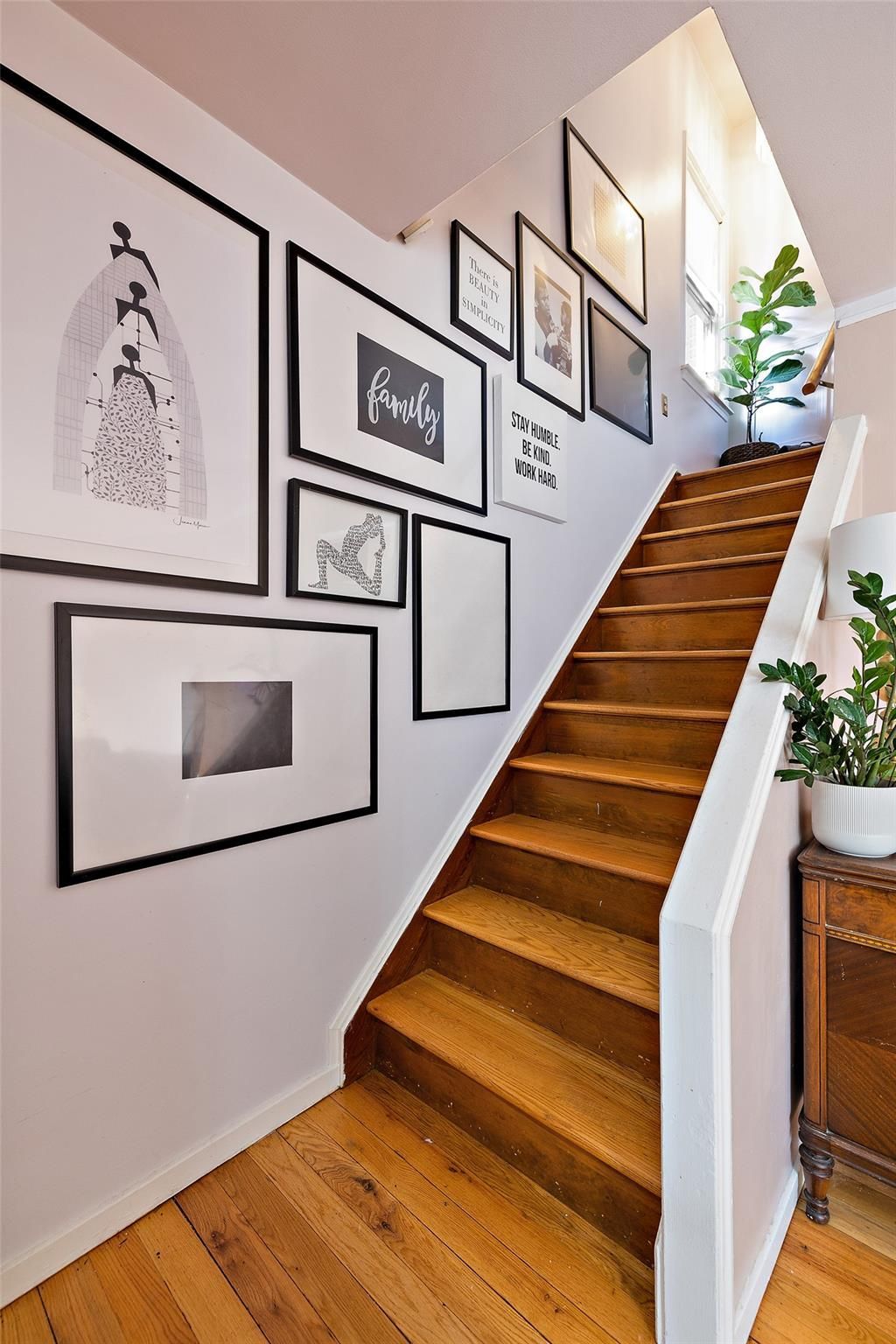 19217 LINVILLE Street