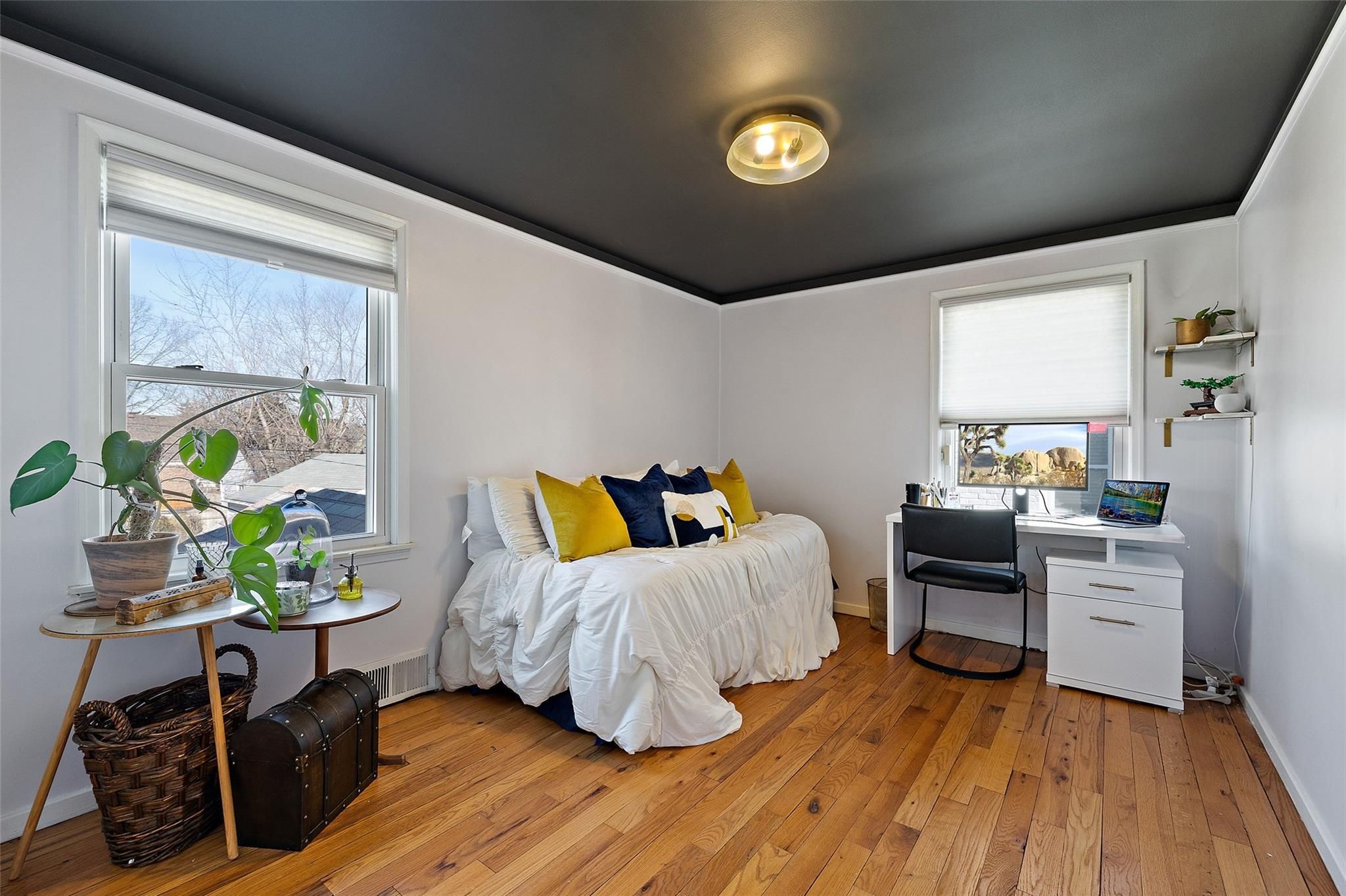 19217 LINVILLE Street