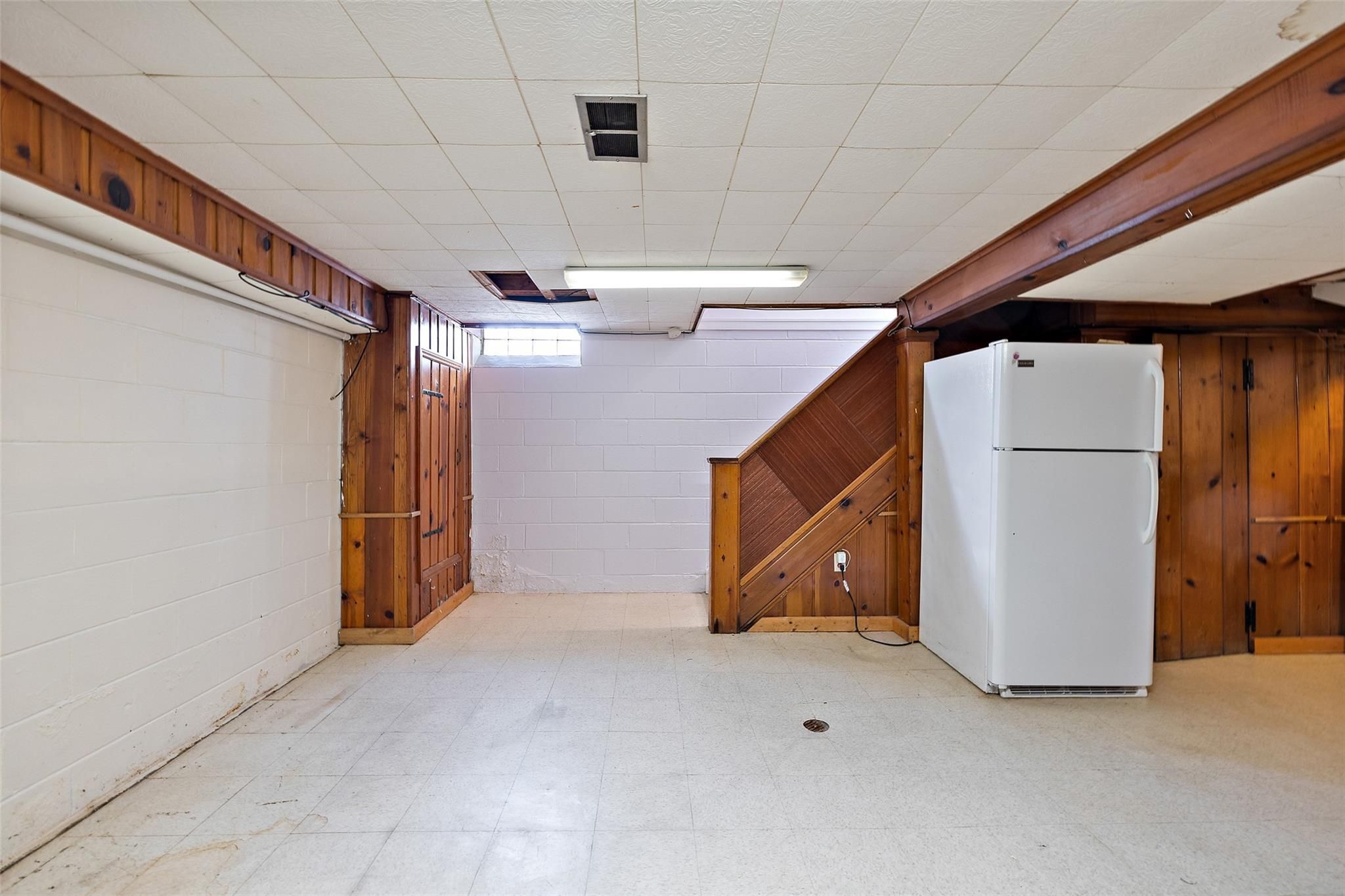 19217 LINVILLE Street