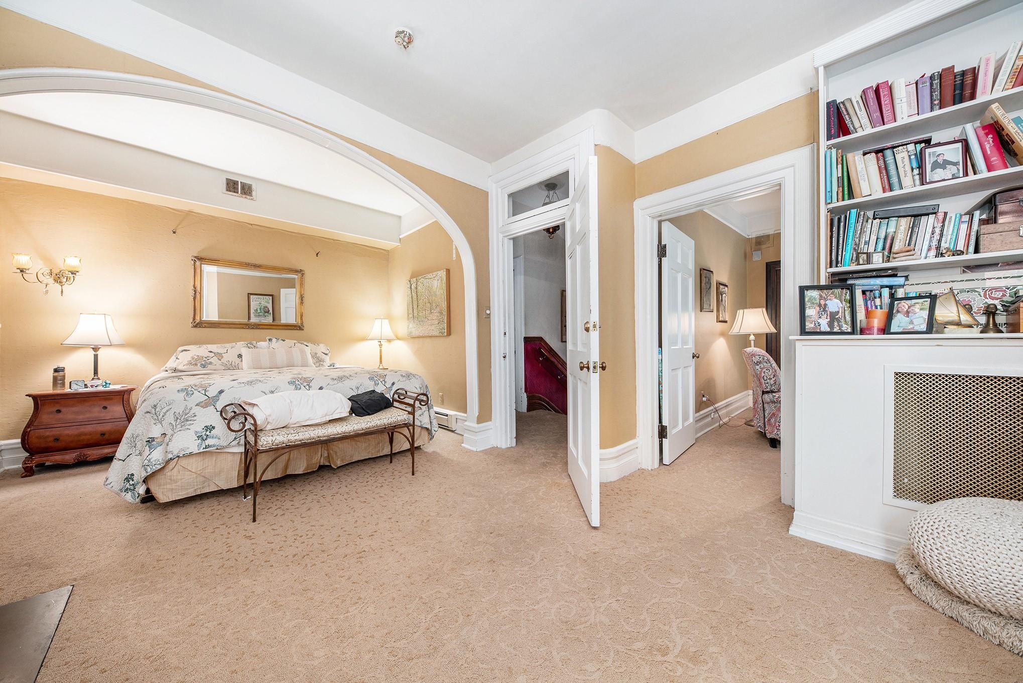 669 W CANFIELD Street