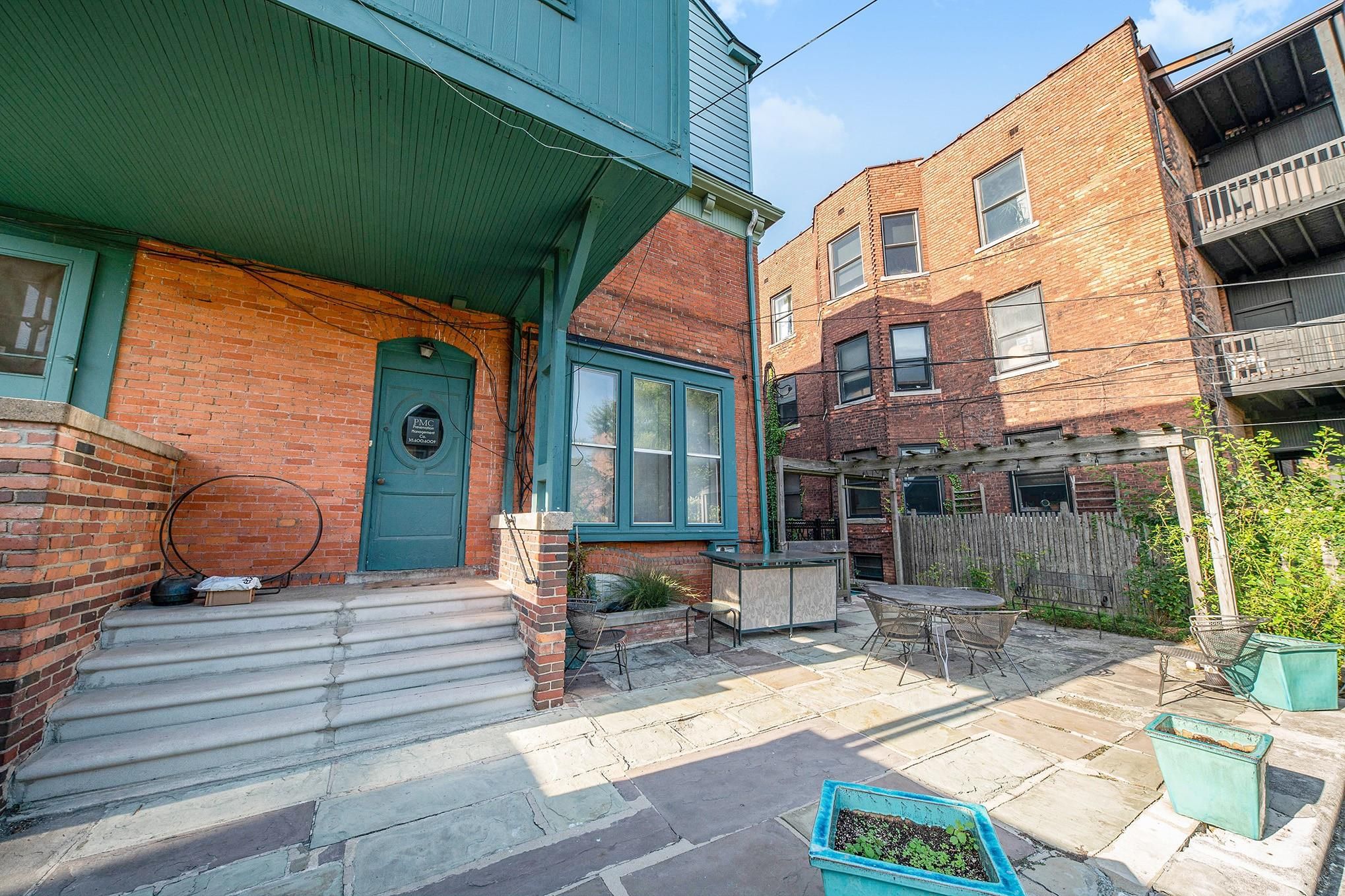 669 W CANFIELD Street